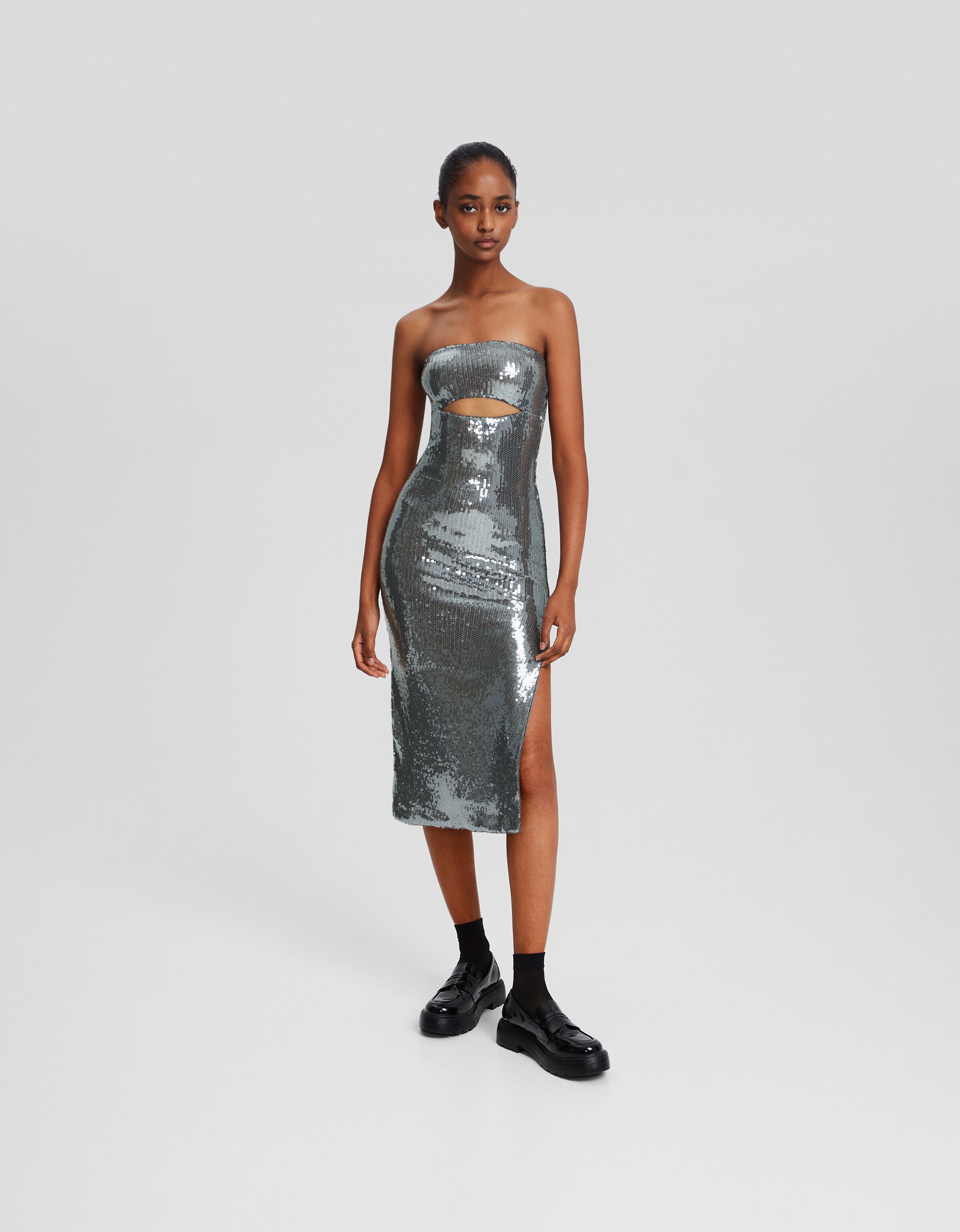 Vestido midi bandeau lentejuelas cut out