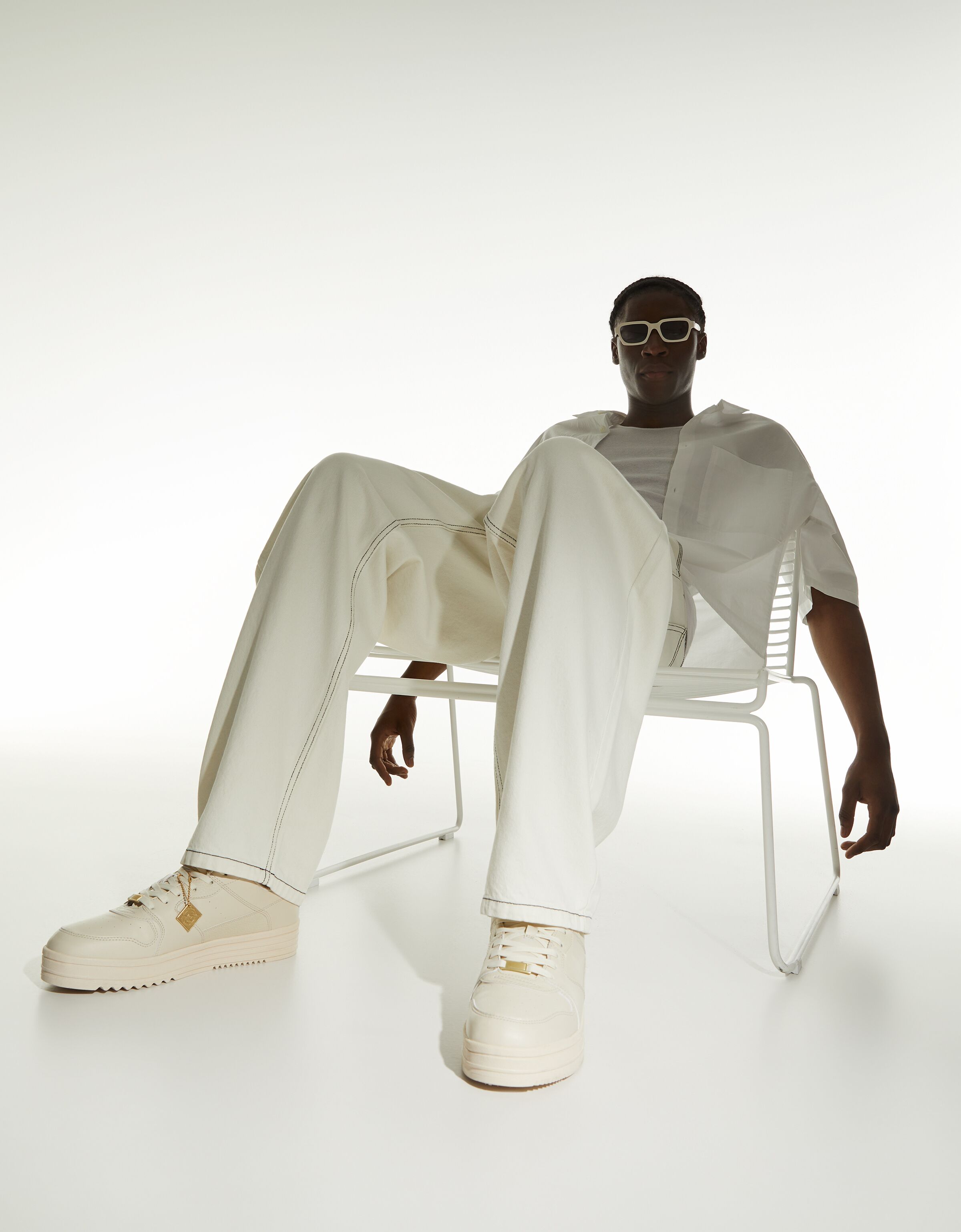 Zapatillas llavero hombre