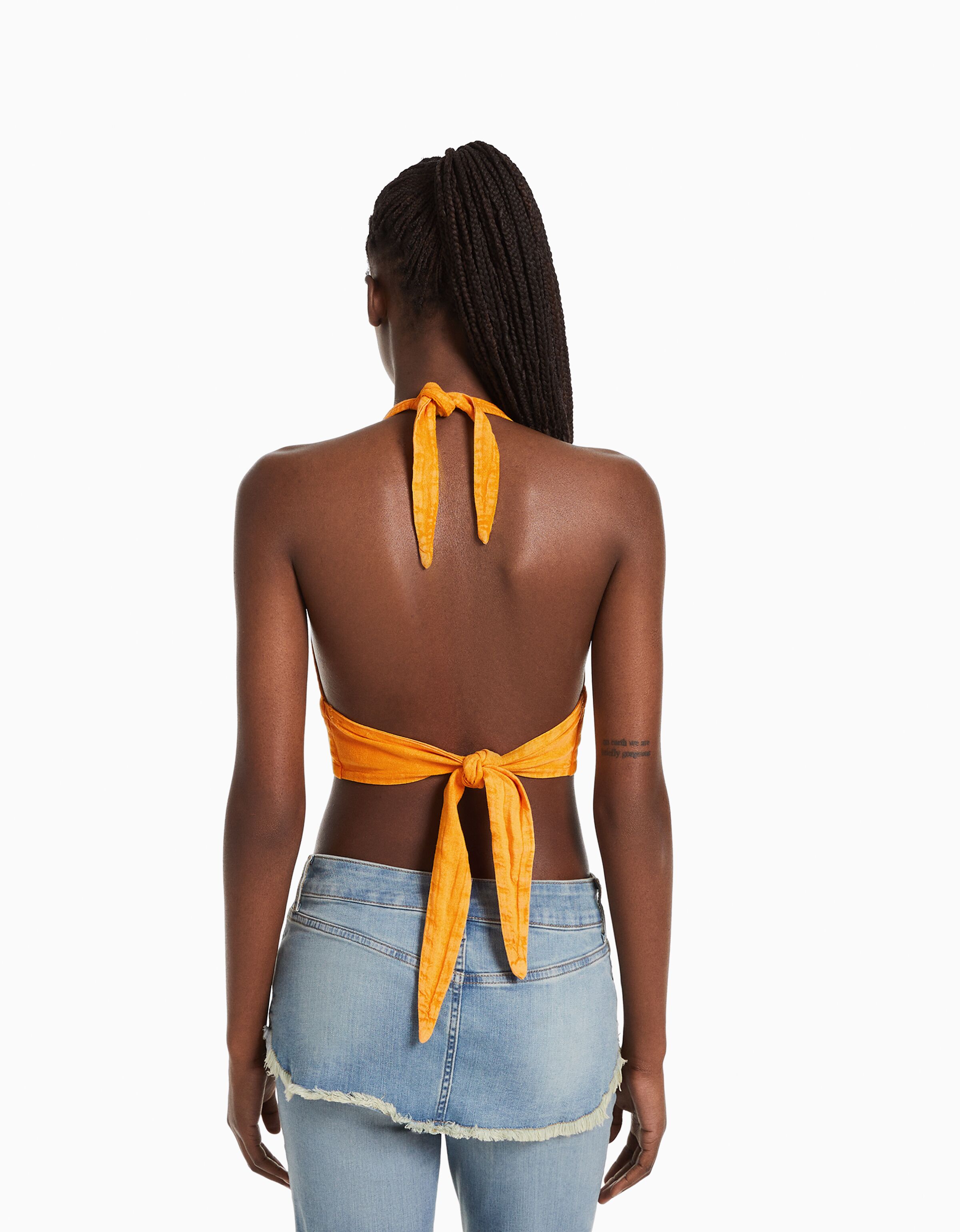 Top cropped rústico con lino