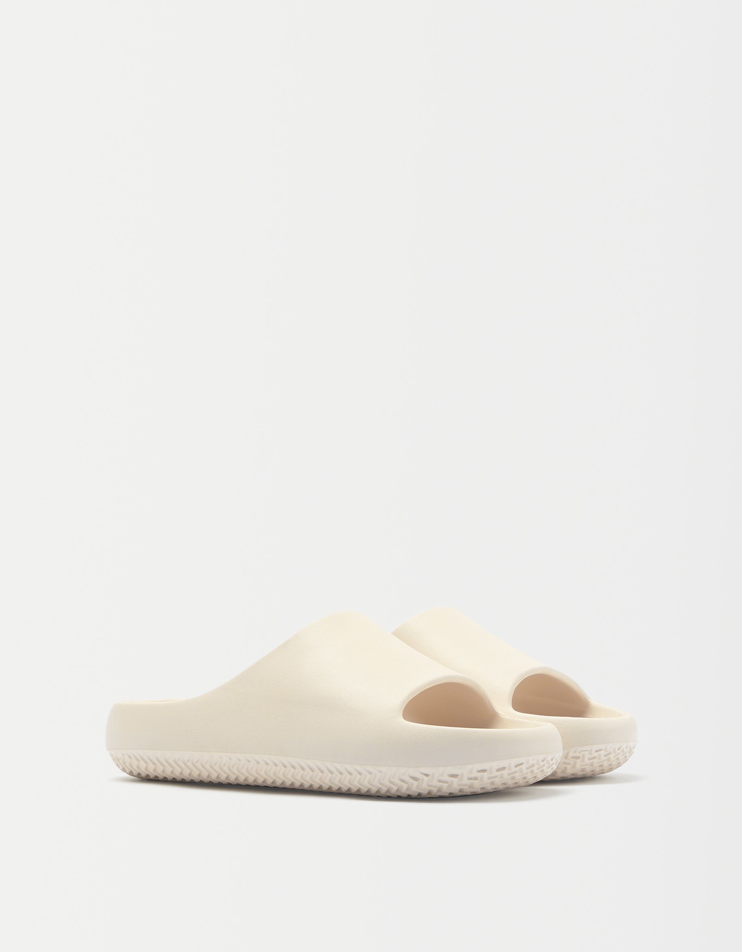 Sandalia plana textura