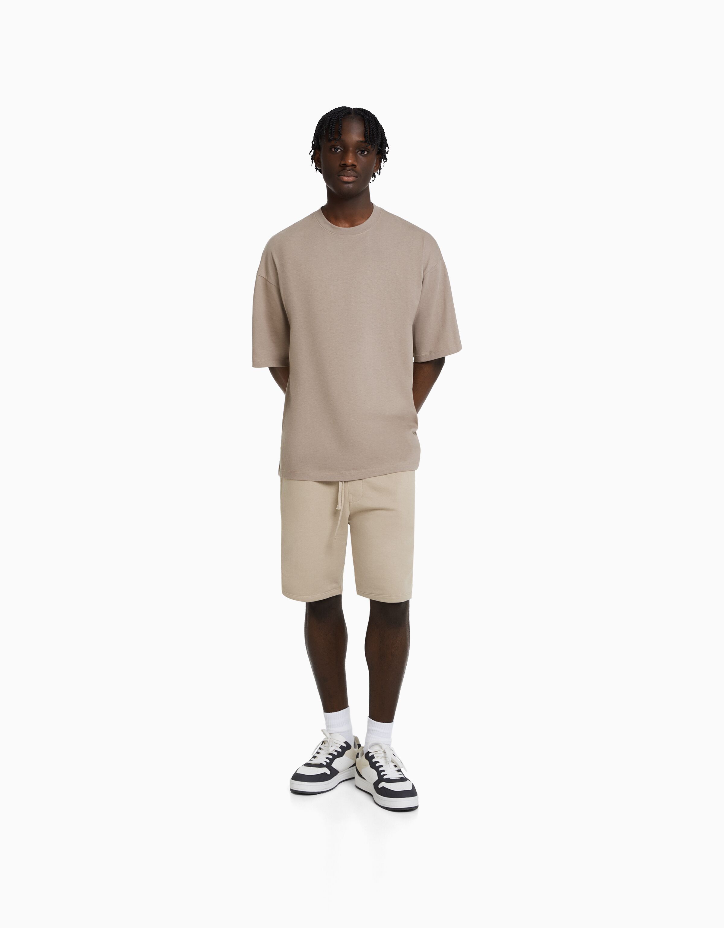 Bermuda básica felpa