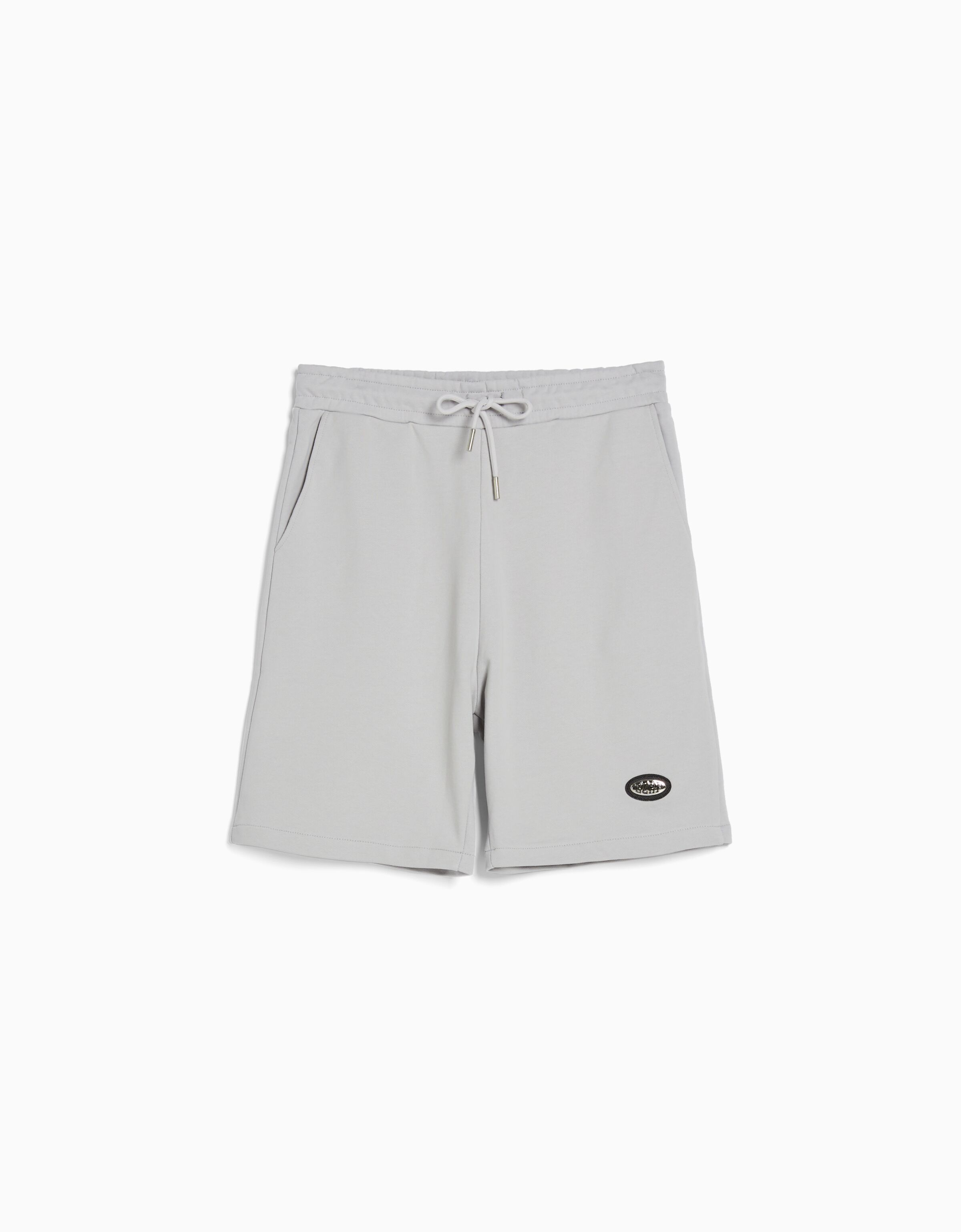 Bermuda BERSHKA ft. BIZARRAP detalle felpa