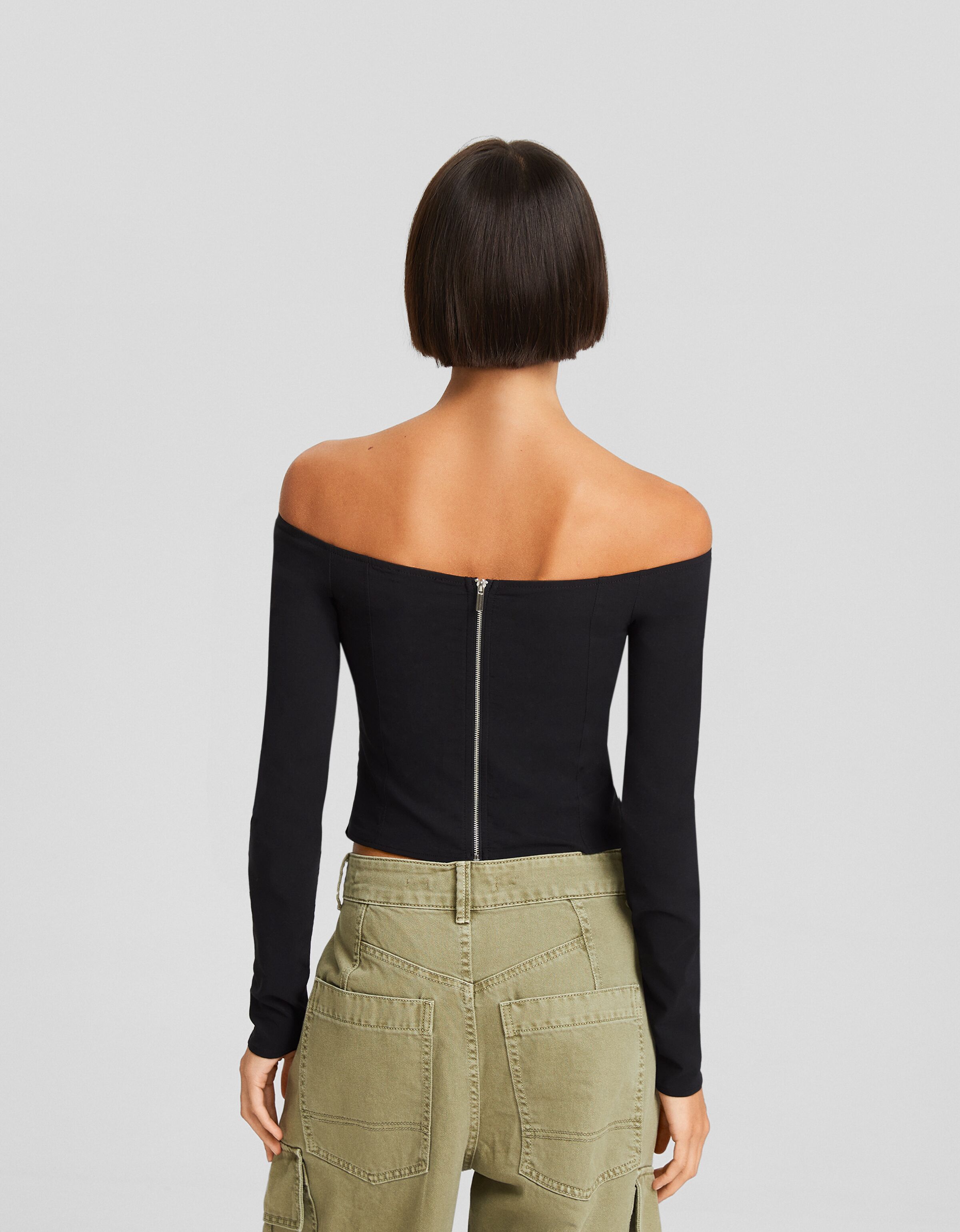 Blusa manga larga cut out bengalina