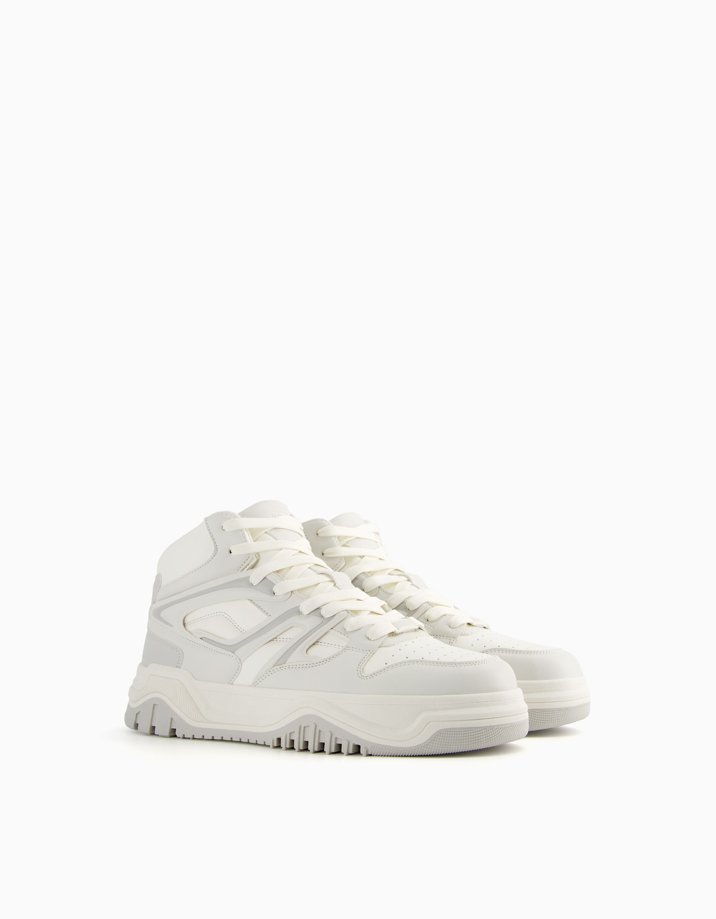 Zapatillas abotinadas multicapas tipo basket