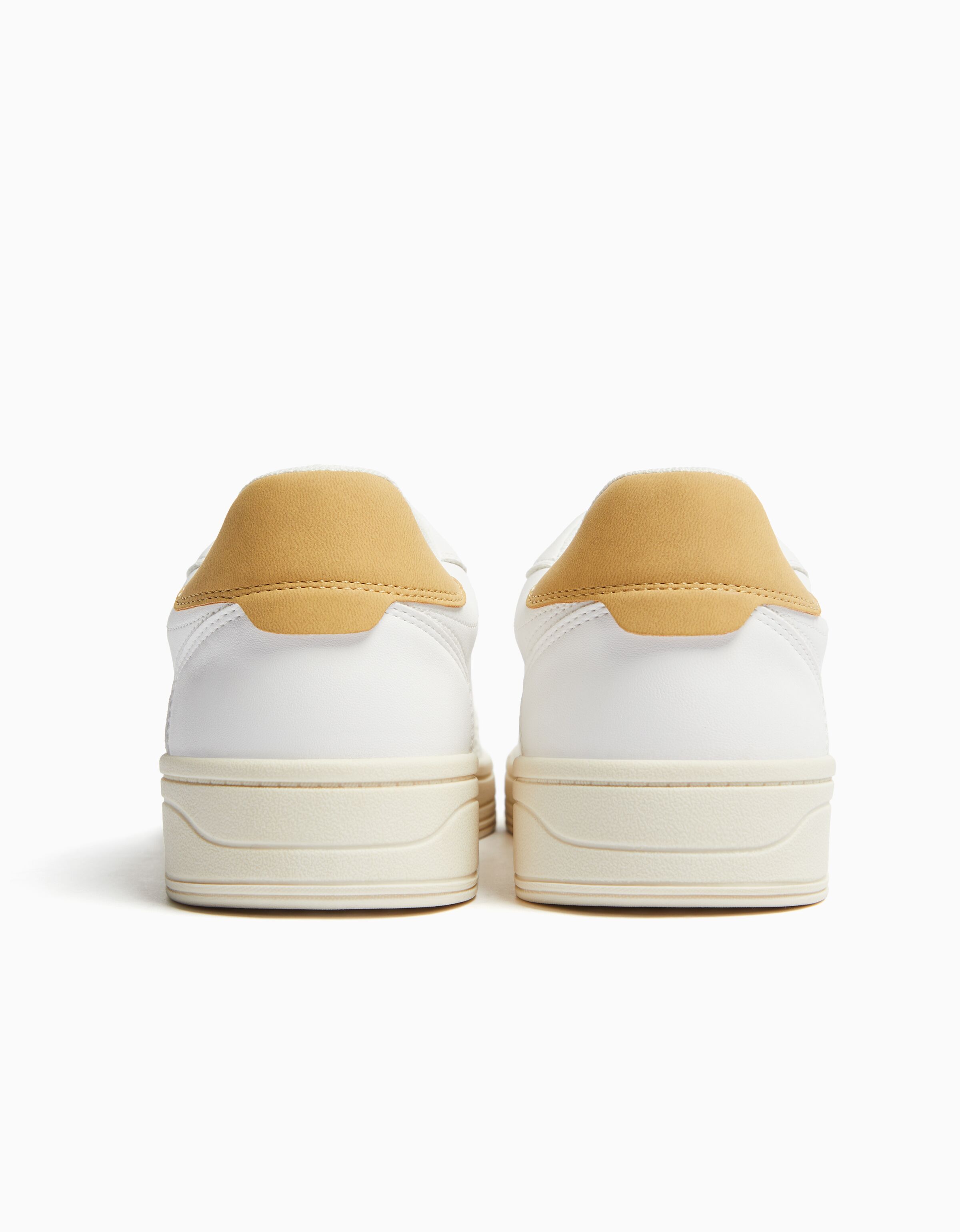 Zapatillas estilo retro