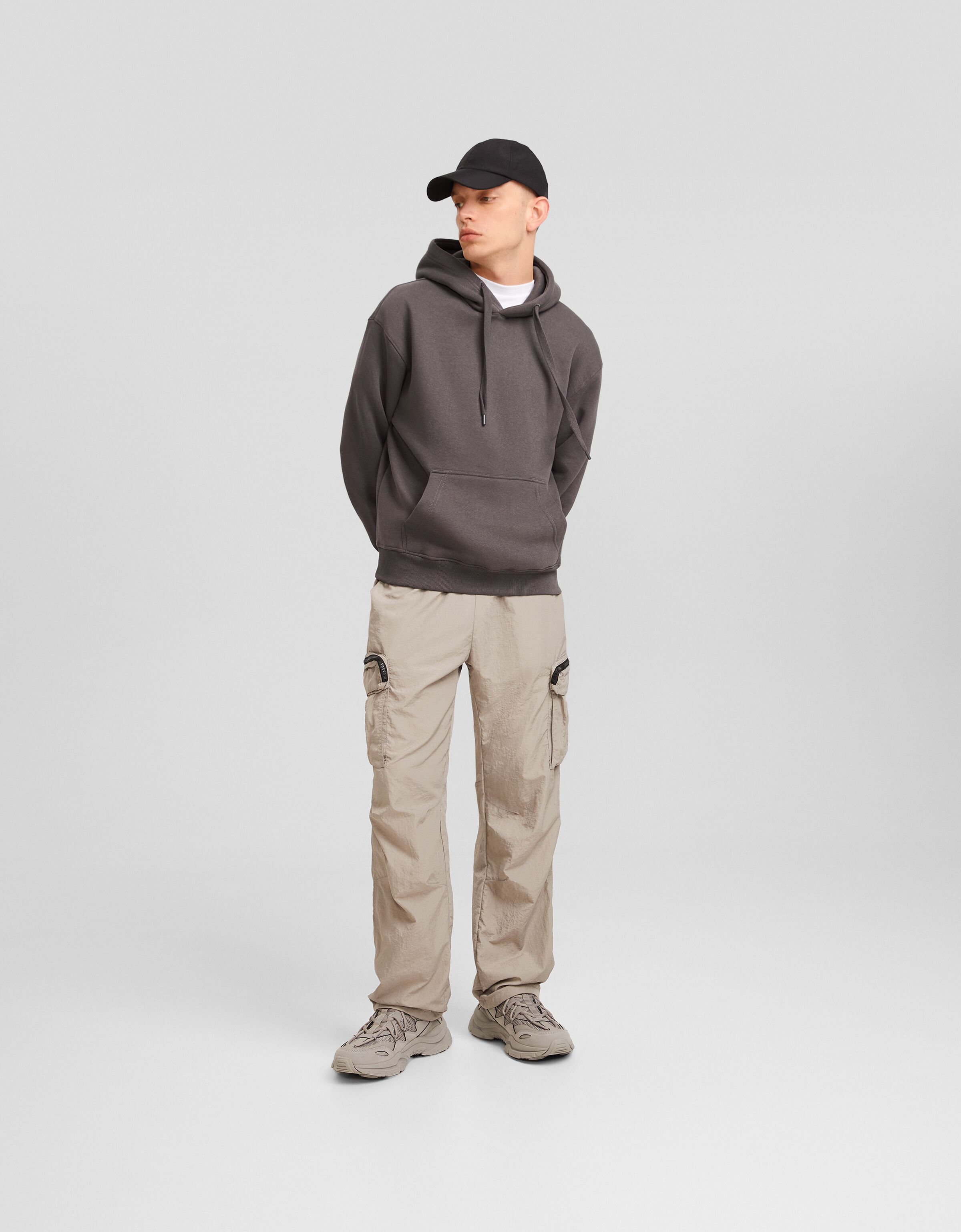 Deportivas combinadas detalle cordones hombre