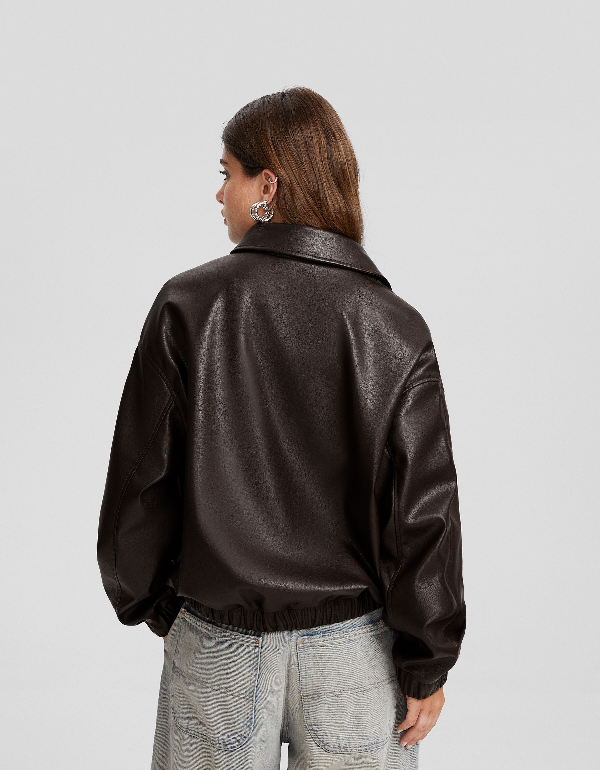 Cazadora dad fit efecto piel