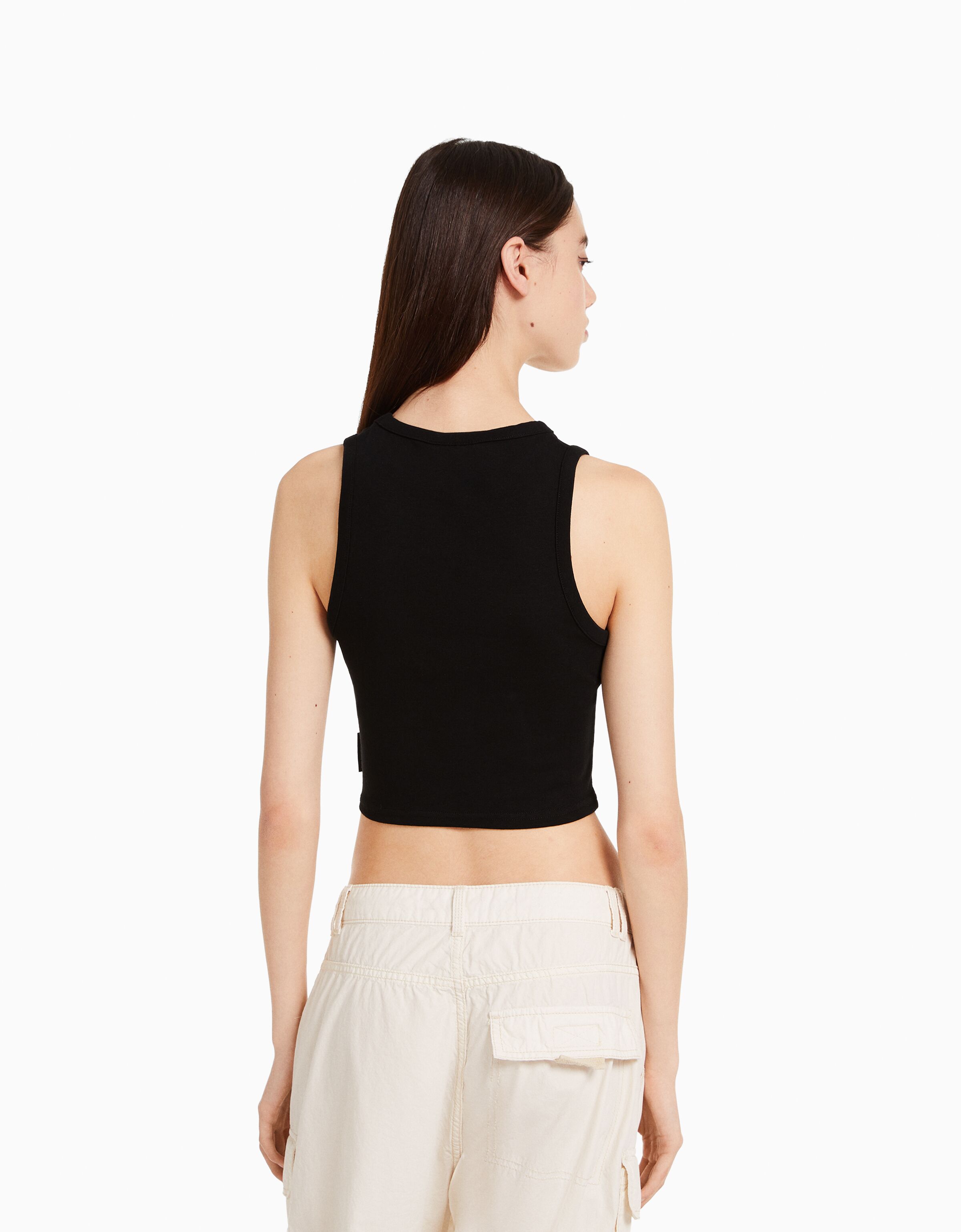 Top BERSHKA ft. BIZARRAP sin mangas strass