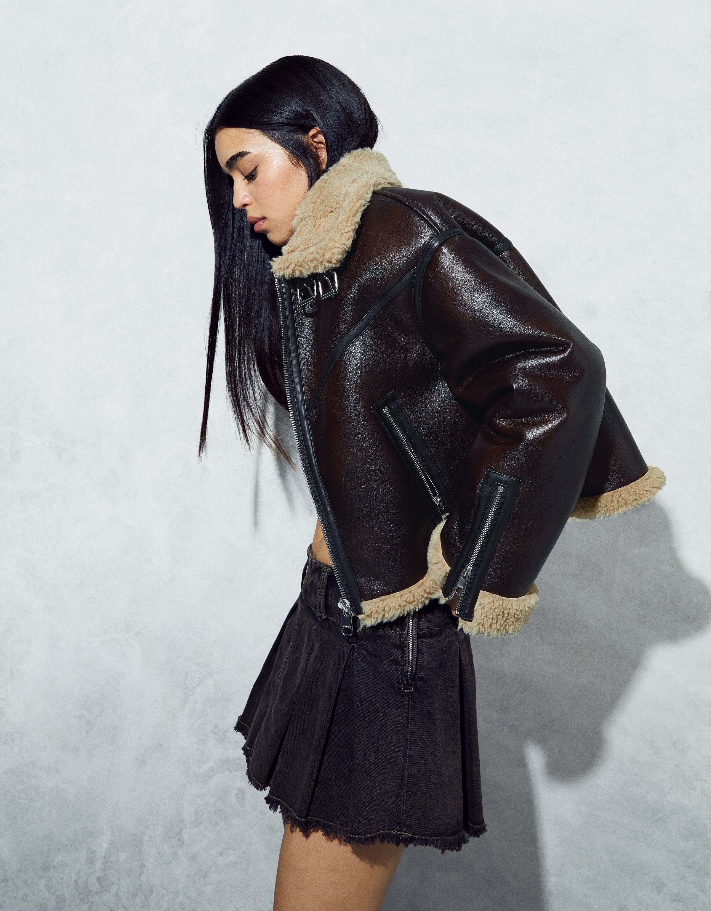 Cazadora trucker doble faz efecto piel desgastada