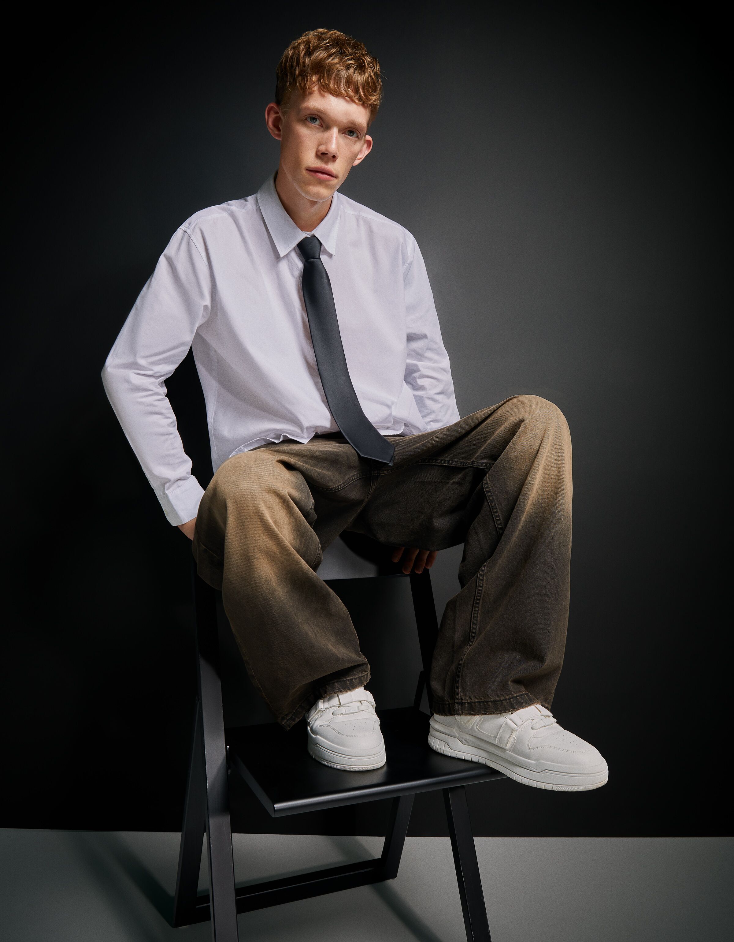 Zapatillas con arnés de quita y pon hombre