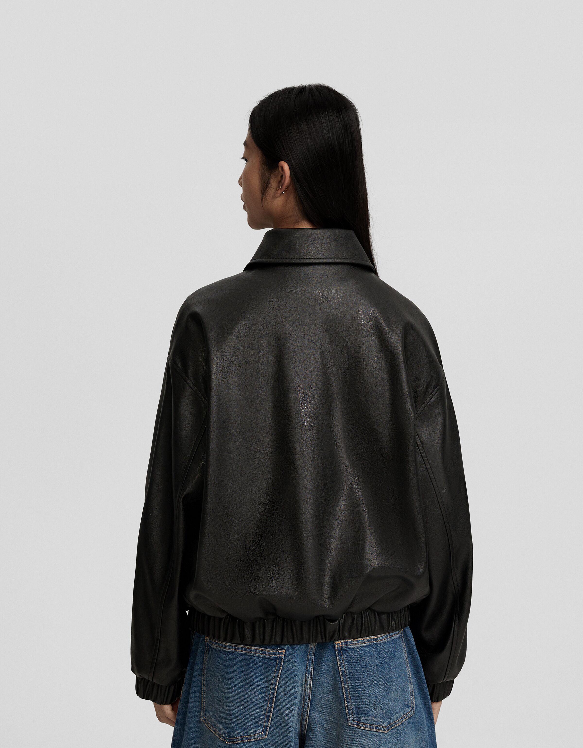 Cazadora dad fit efecto piel