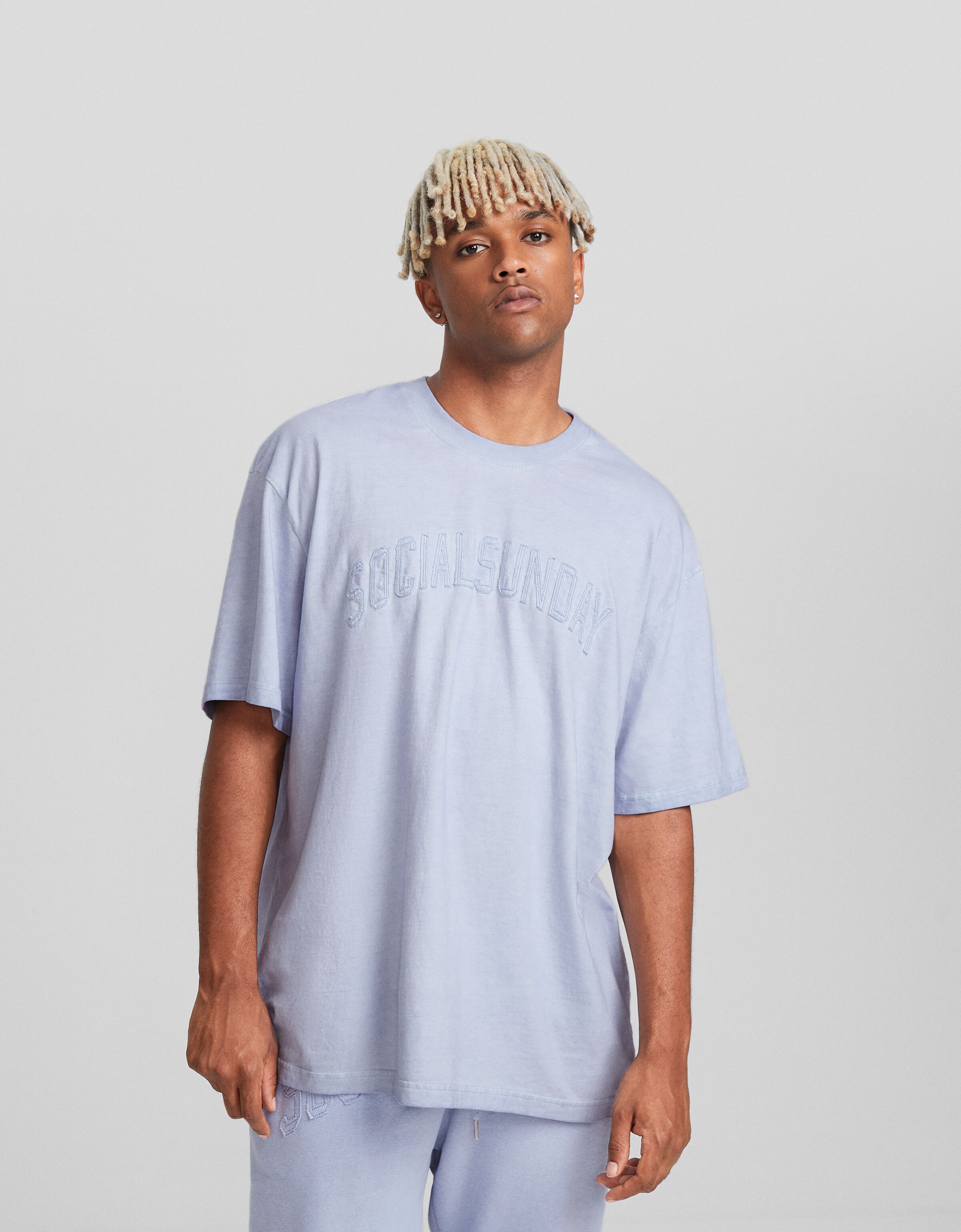 Camiseta manga corta boxy fit parche