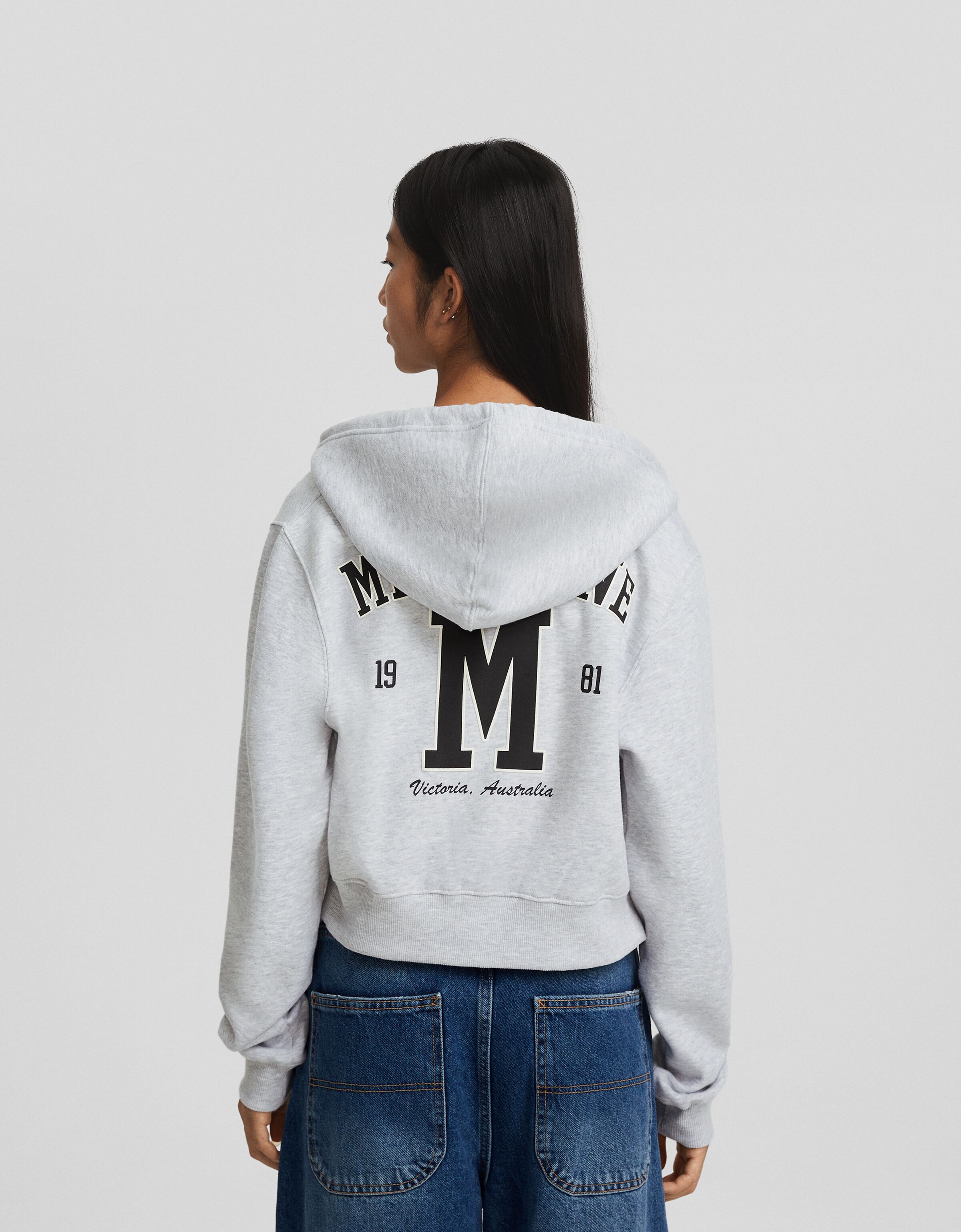 Sudadera cremallera capucha cropped print