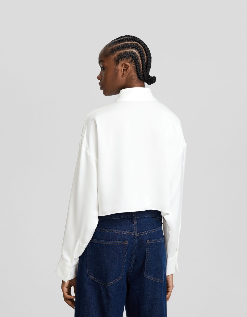 Camisa manga larga cropped satinada