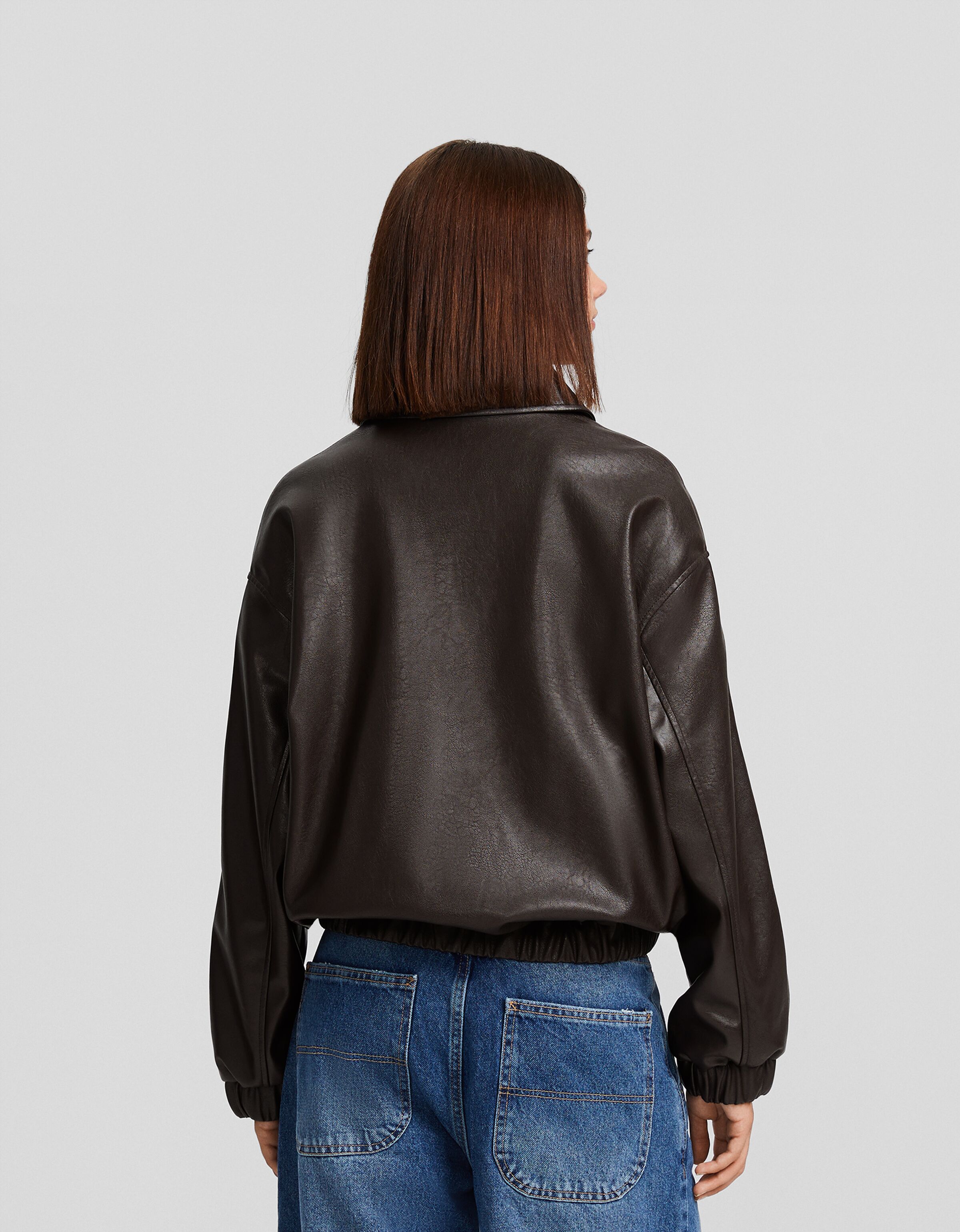 Cazadora dad fit efecto piel