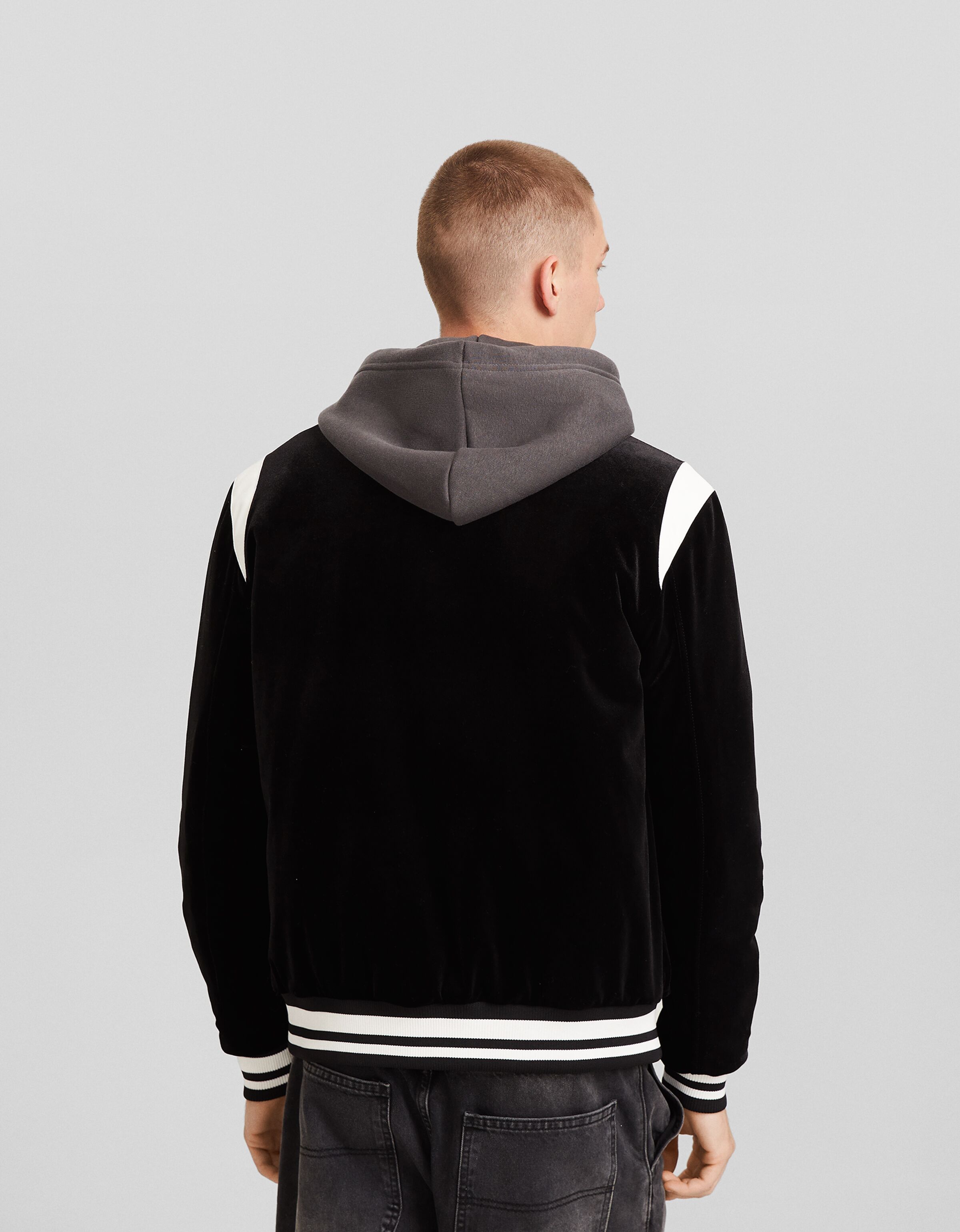 Cazadora contraste terciopelo