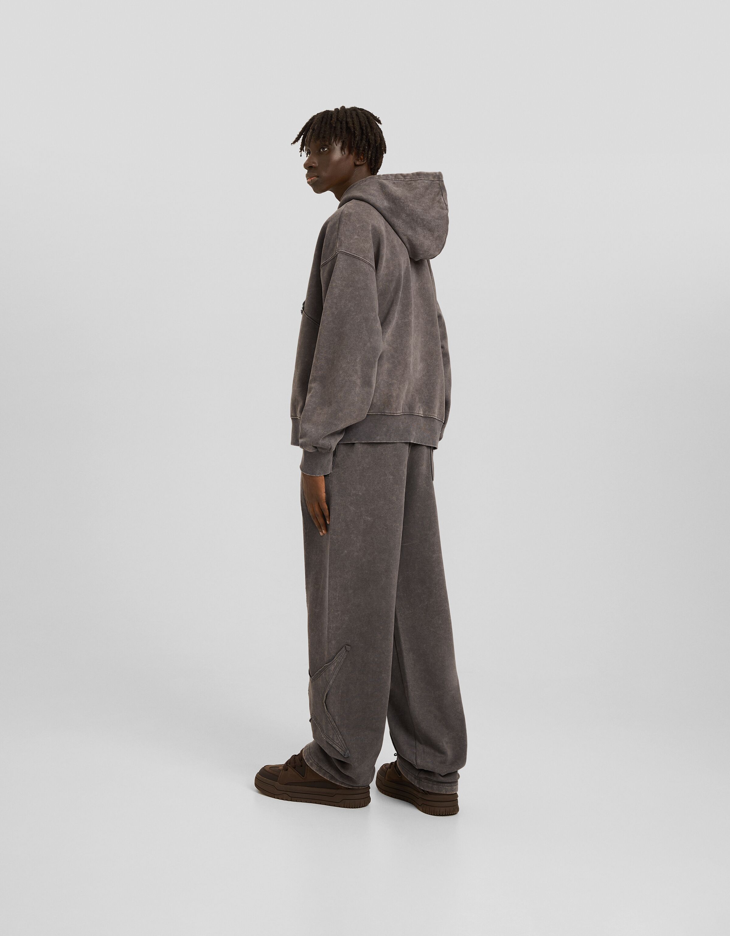 Sudadera capucha oversize efecto lavado