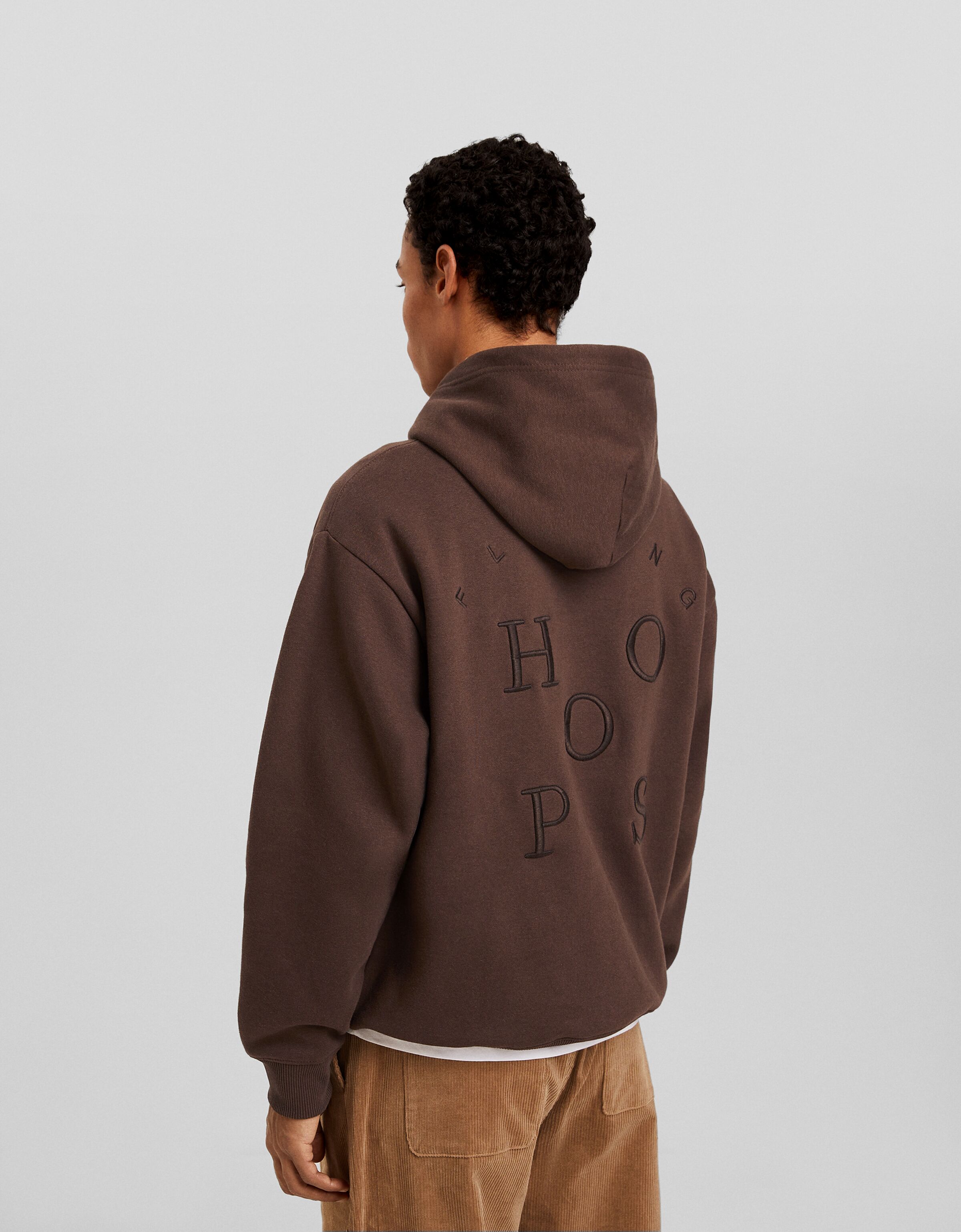 Sudadera capucha bordado