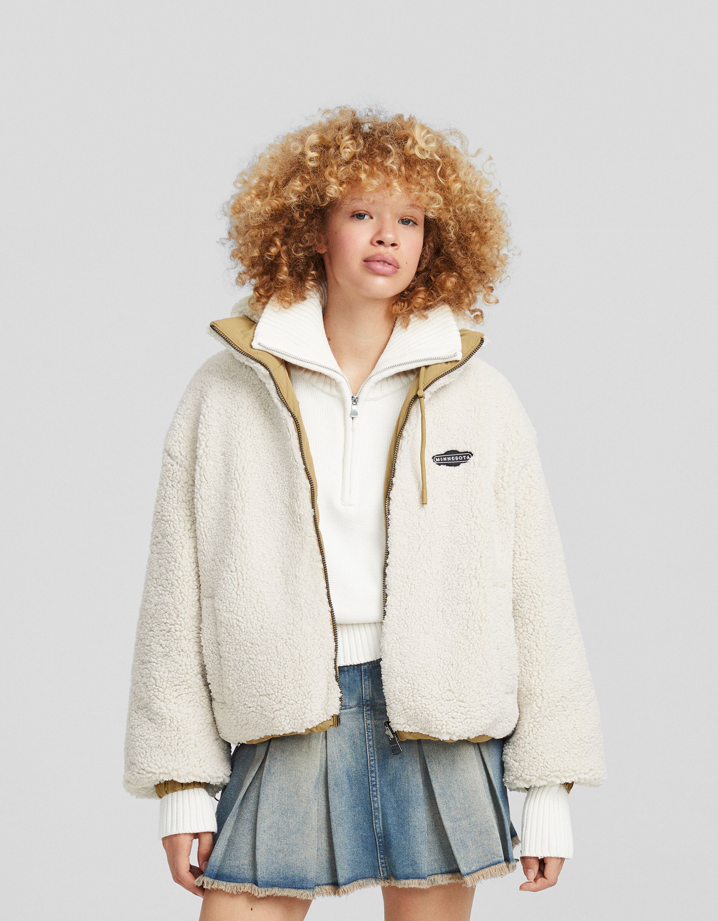 Cazadora capucha reversible borreguillo con nylon