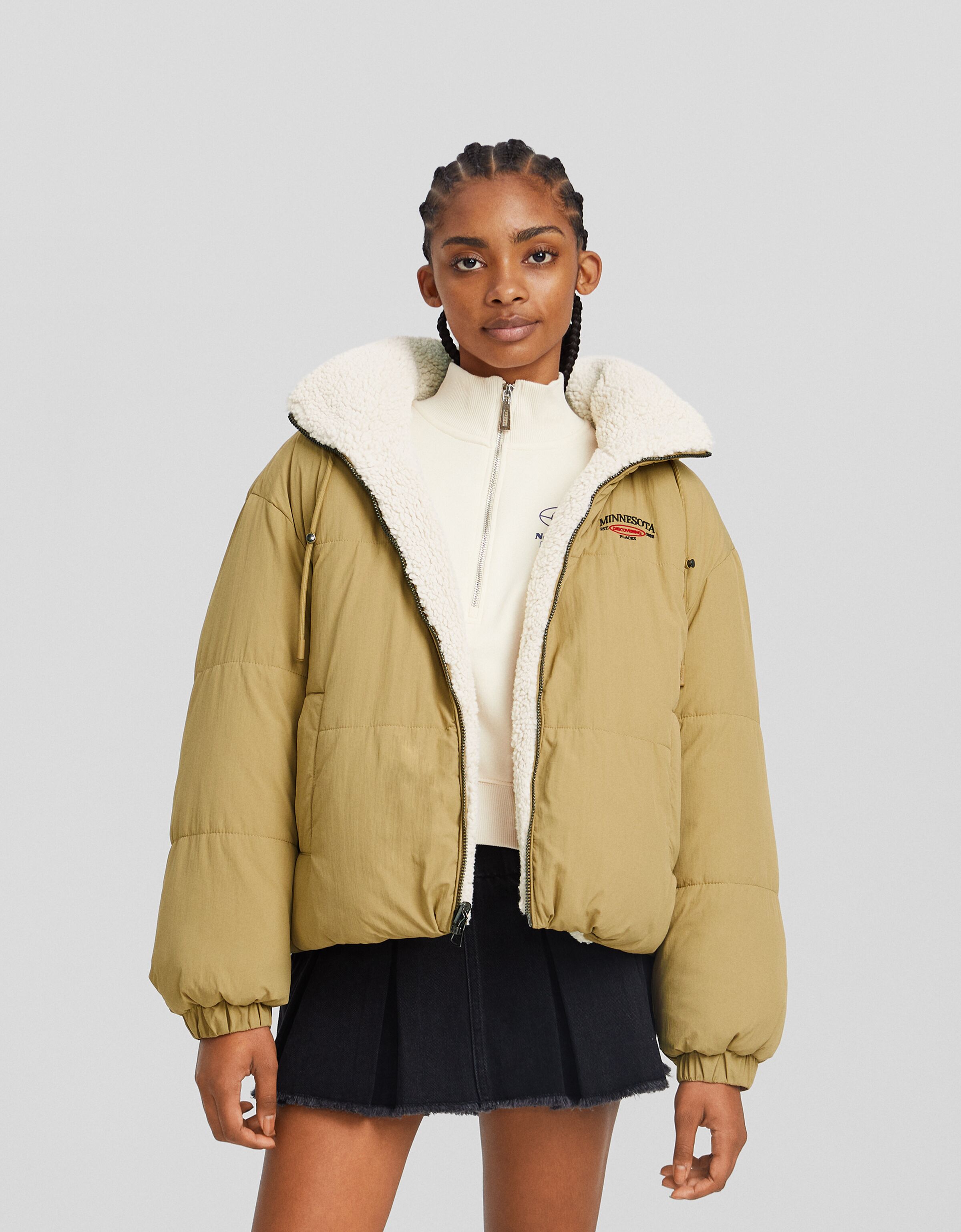 Cazadora capucha reversible borreguillo con nylon