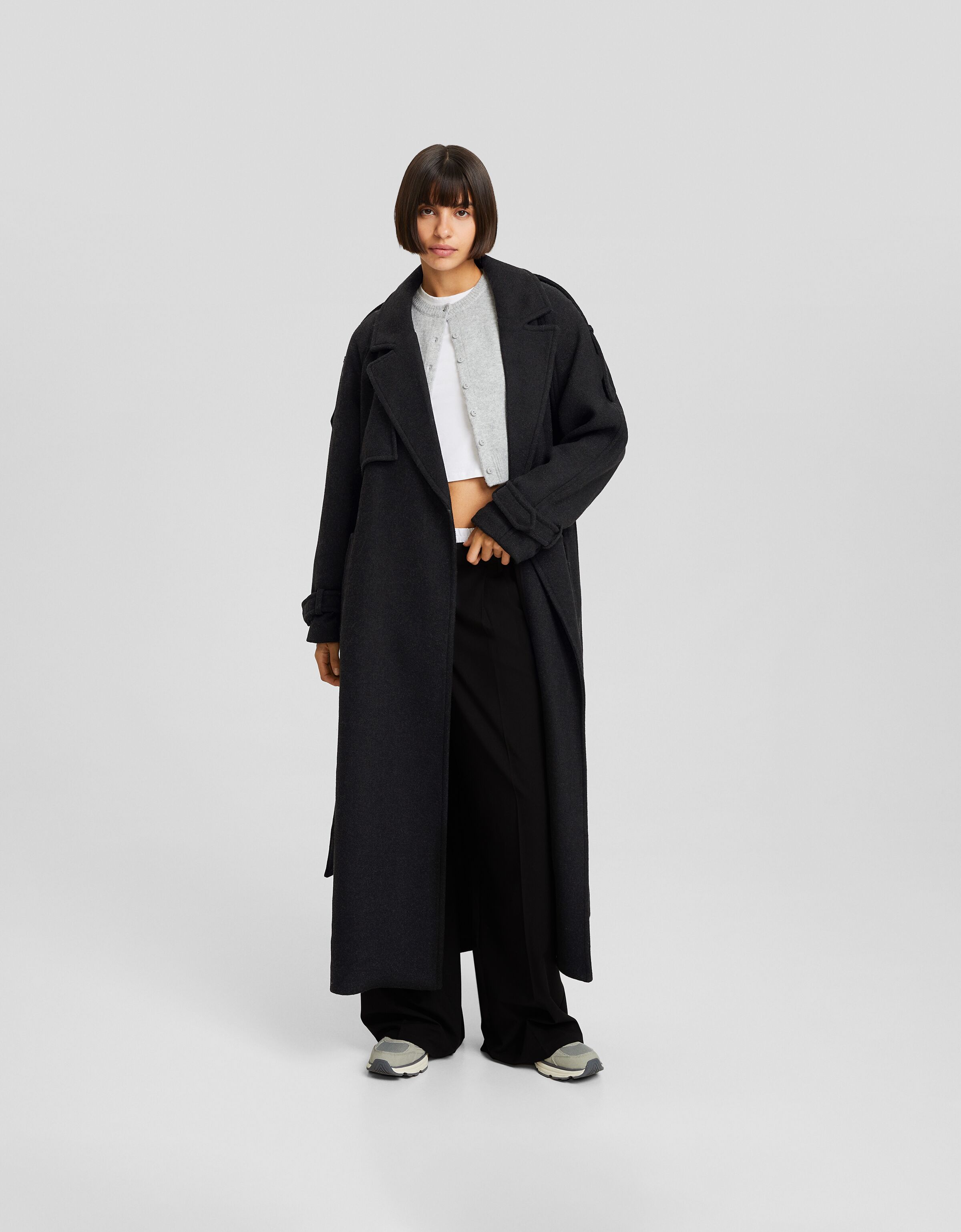 Abrigo trench con lana