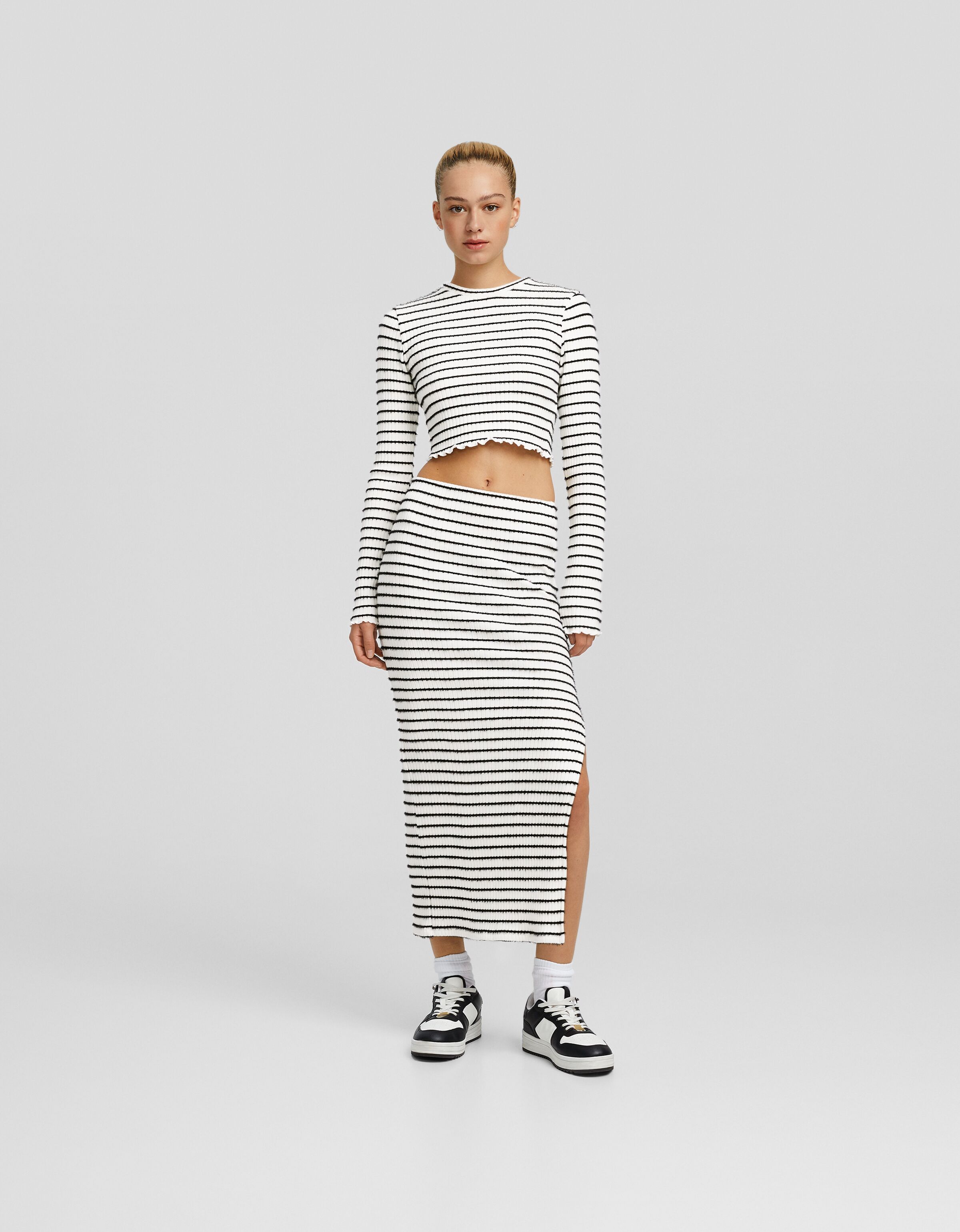 Falda midi punto rib rayas