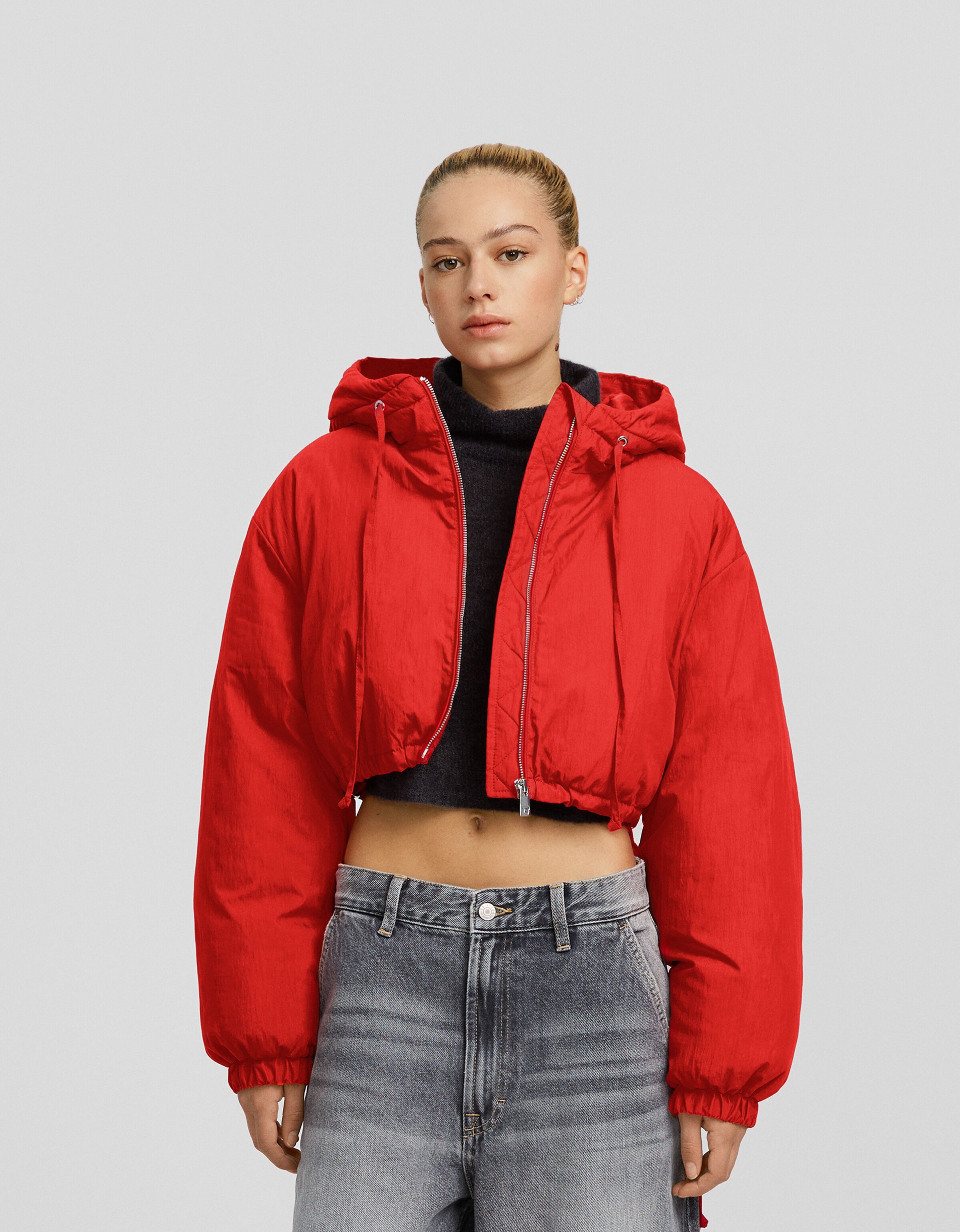 Cazadora acolchada capucha