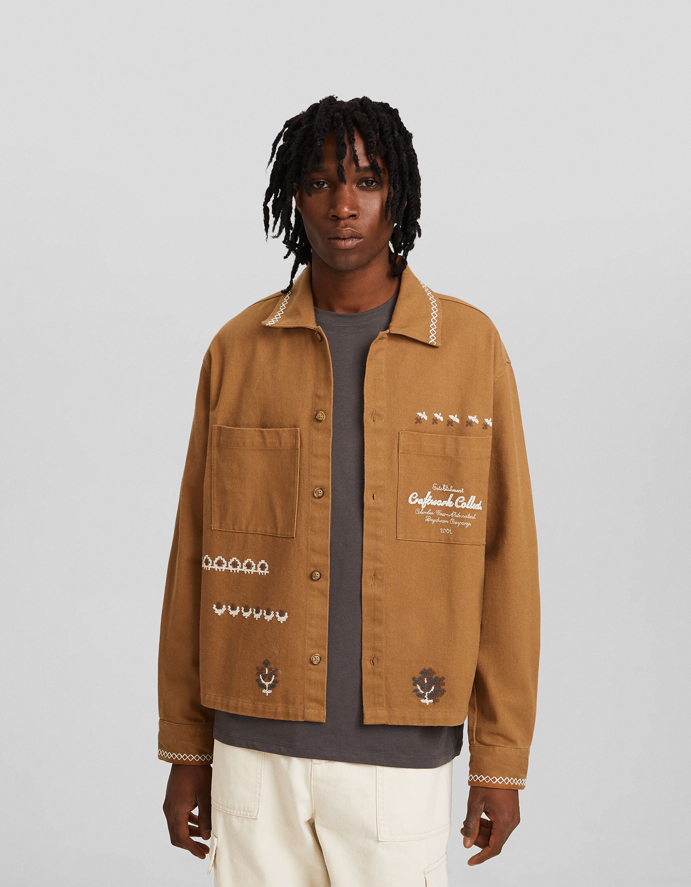 Sobrecamisa manga larga boxy fit bordados