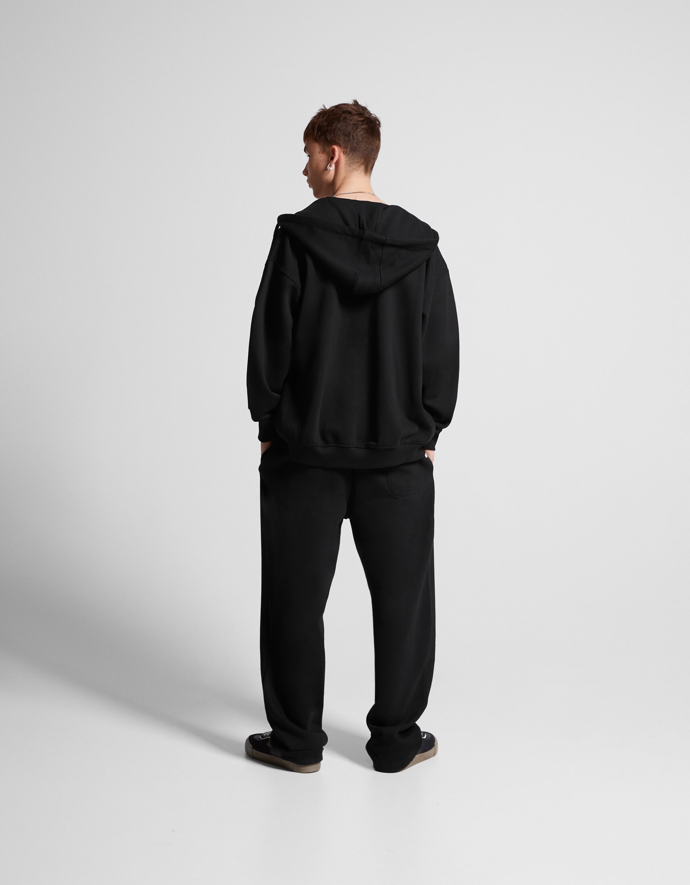 Sudadera cremallera capucha