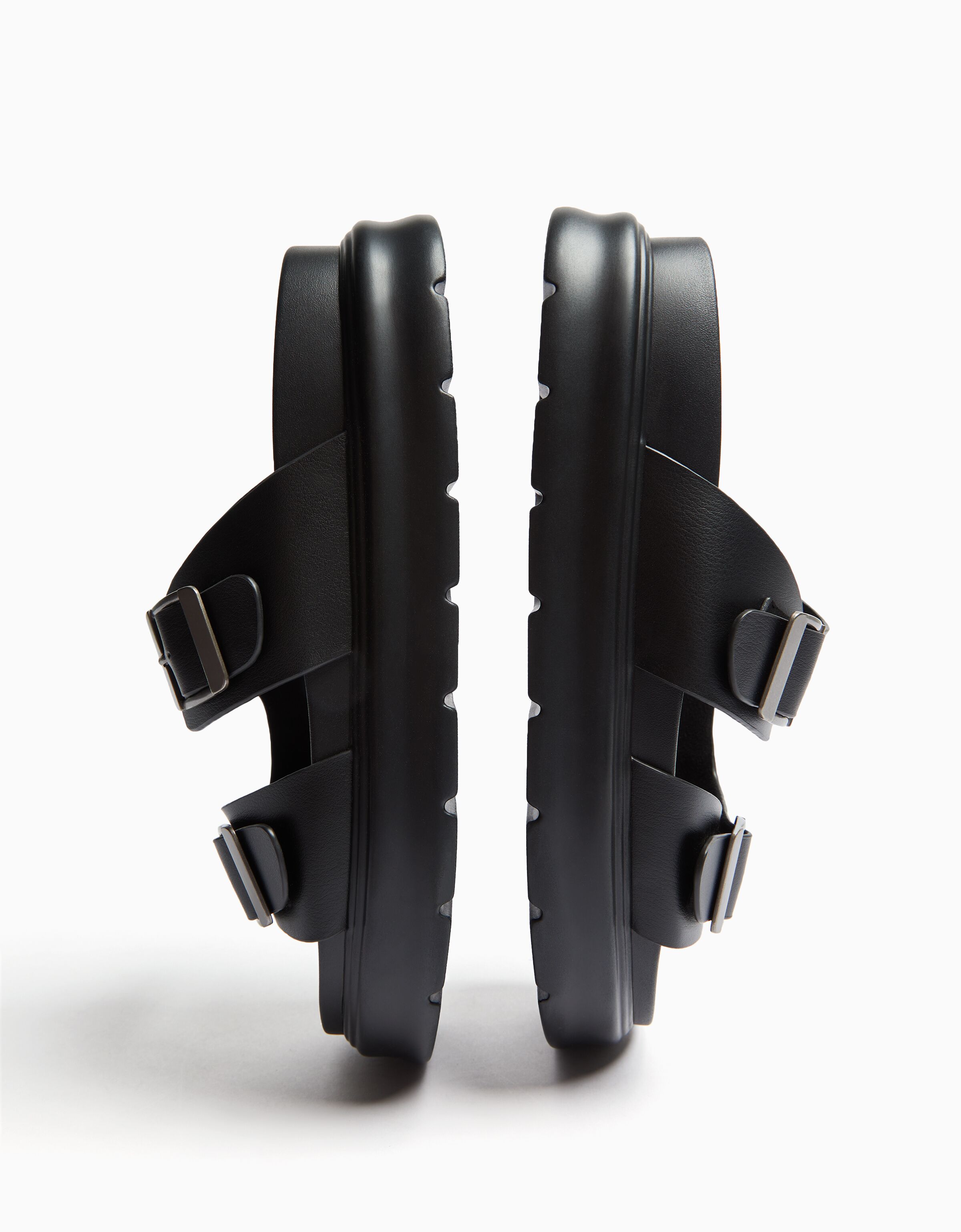 Sandalia hebillas hombre