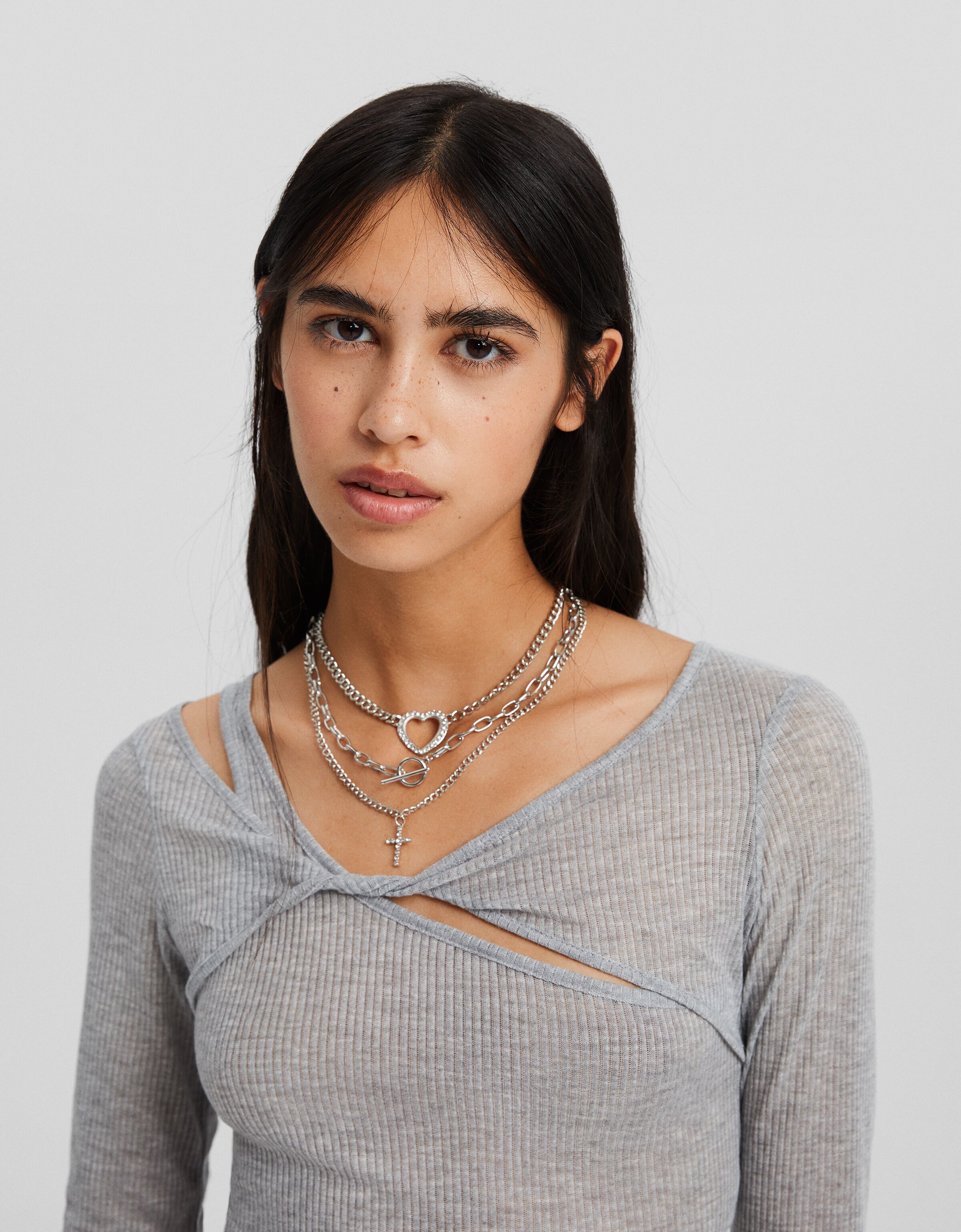 Set 3 collares corazón pedrería