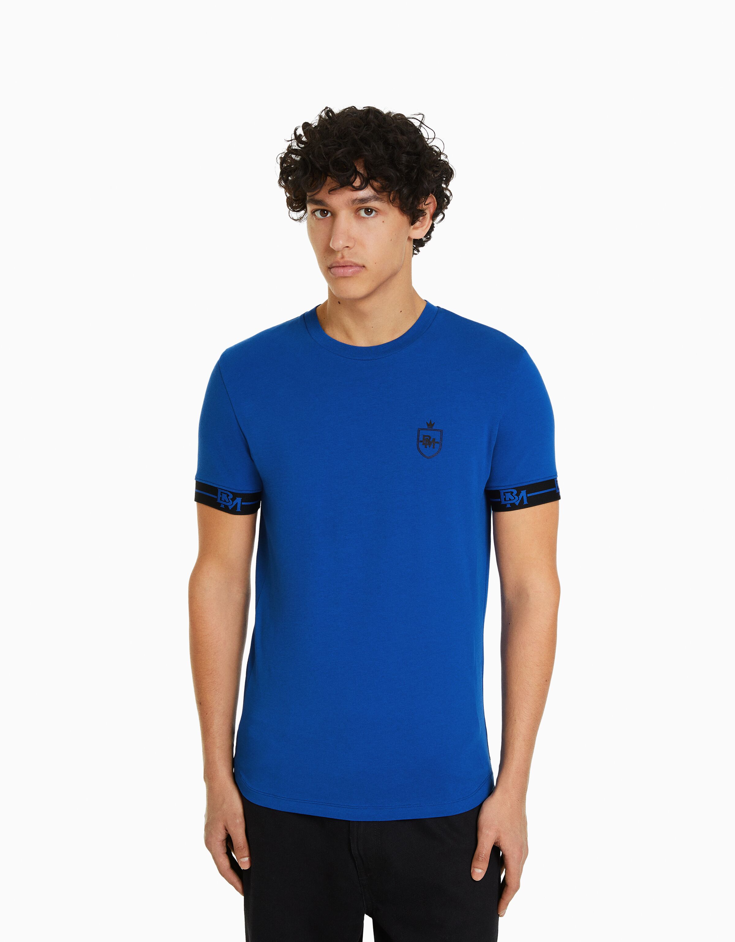 Camiseta manga corta muscle fit bandas