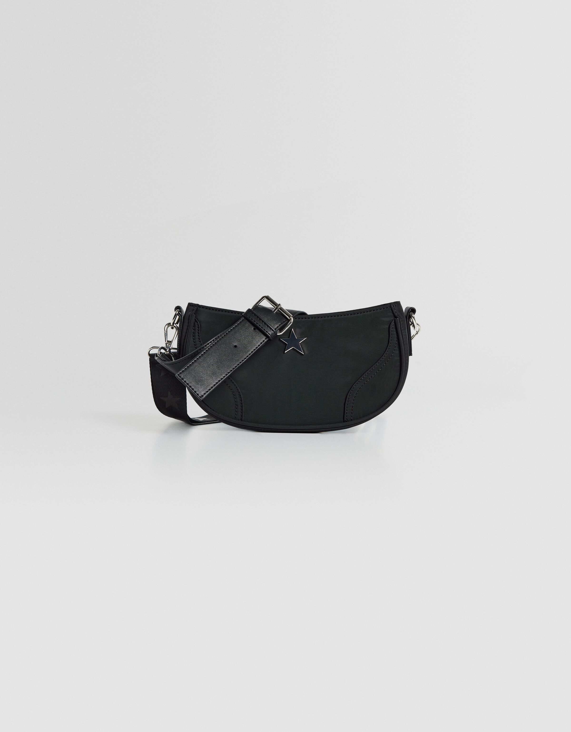 Bolso bandolera multiposición detalle