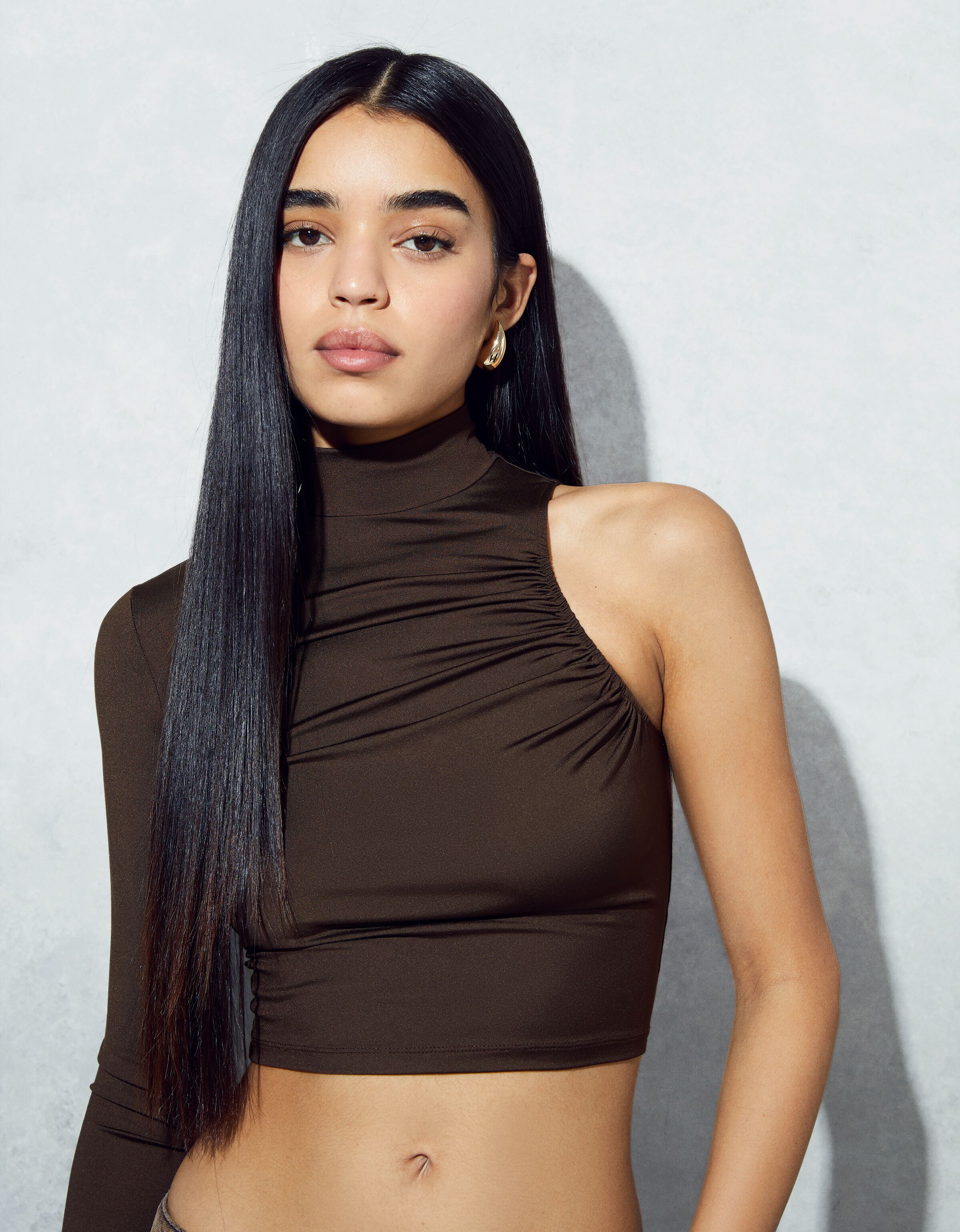 Camiseta manga larga asimétrica frunces