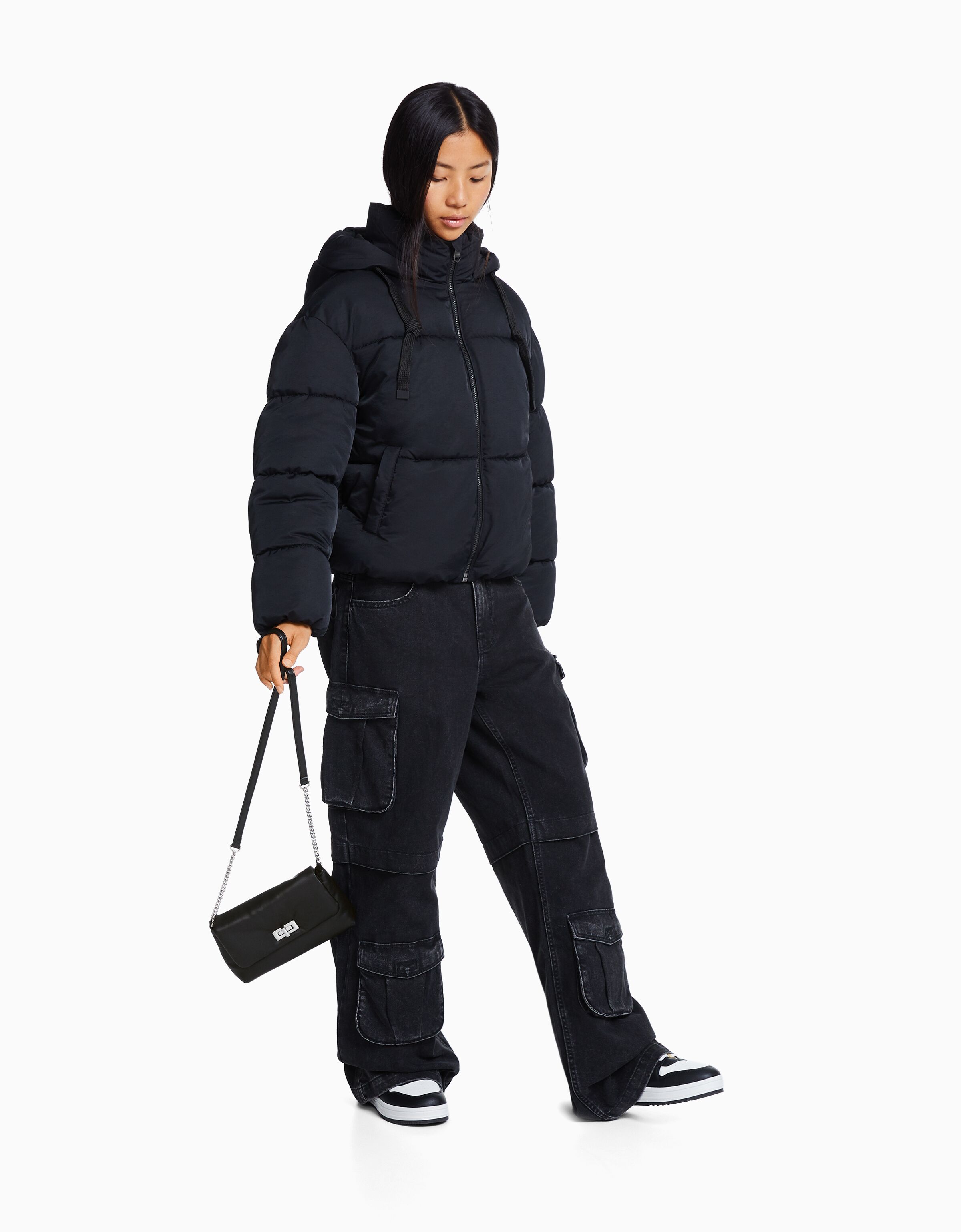 Bolso bandolera cadena detalle cierre