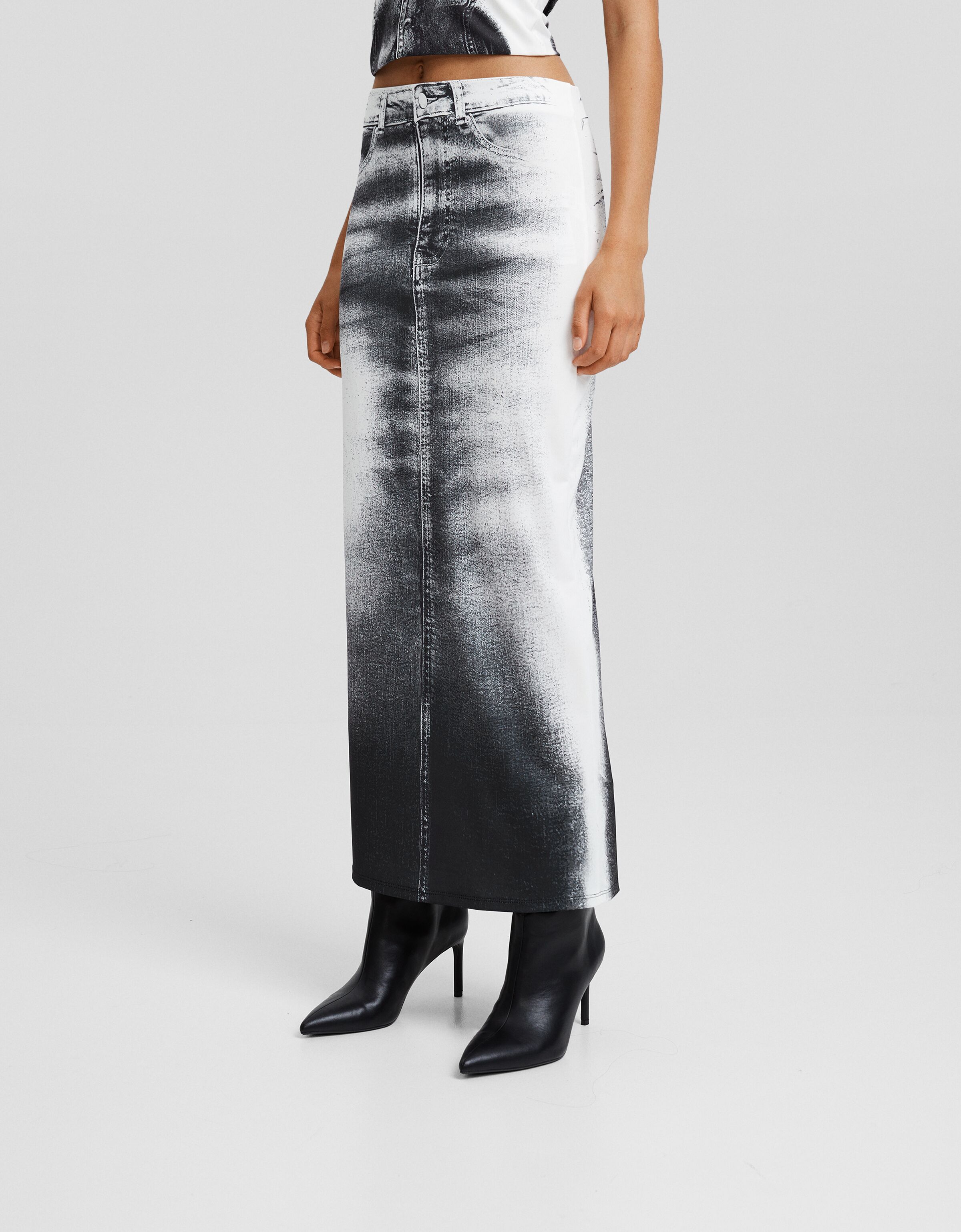 Falda midi efecto lavado