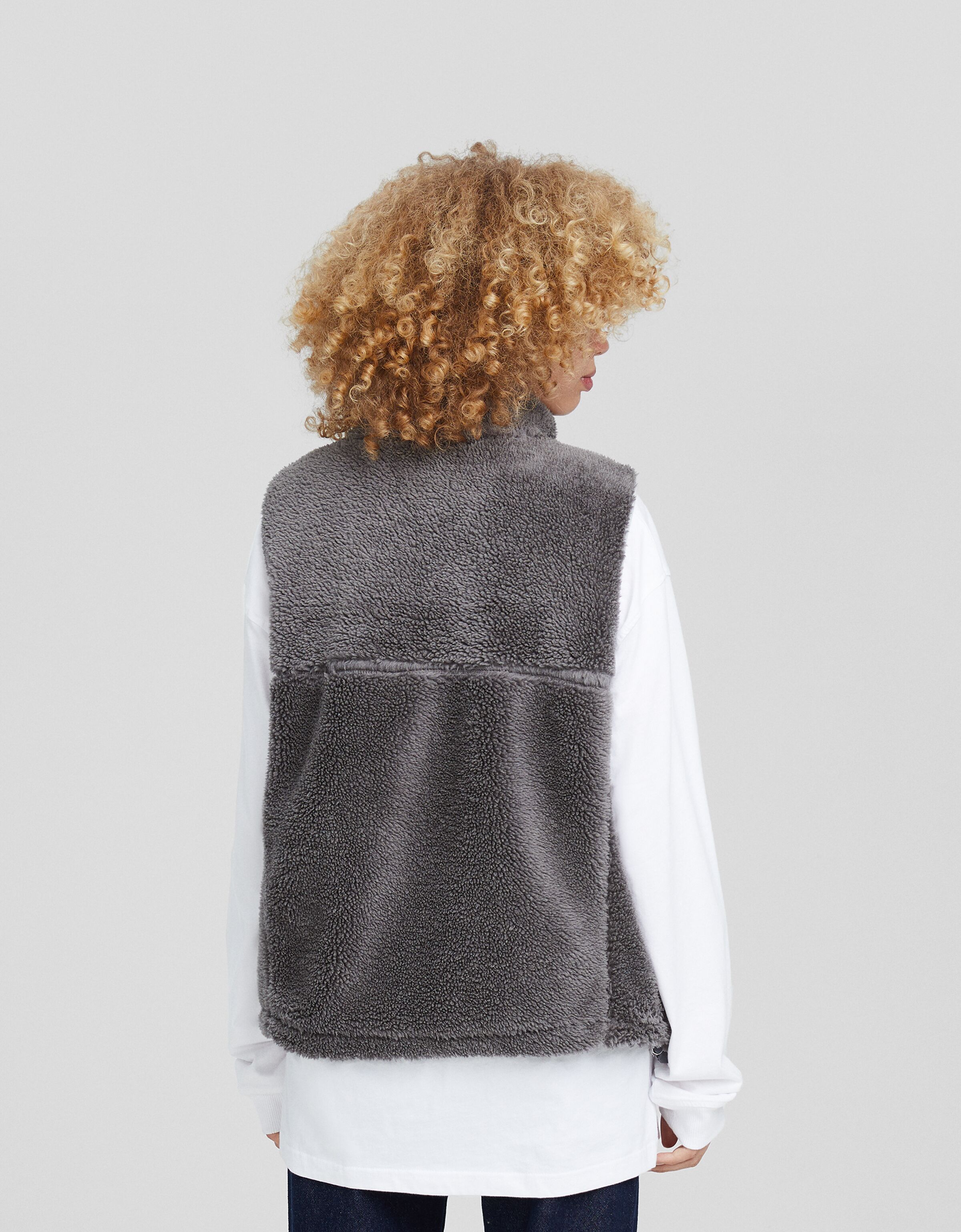 Chaleco borreguillo con nylon