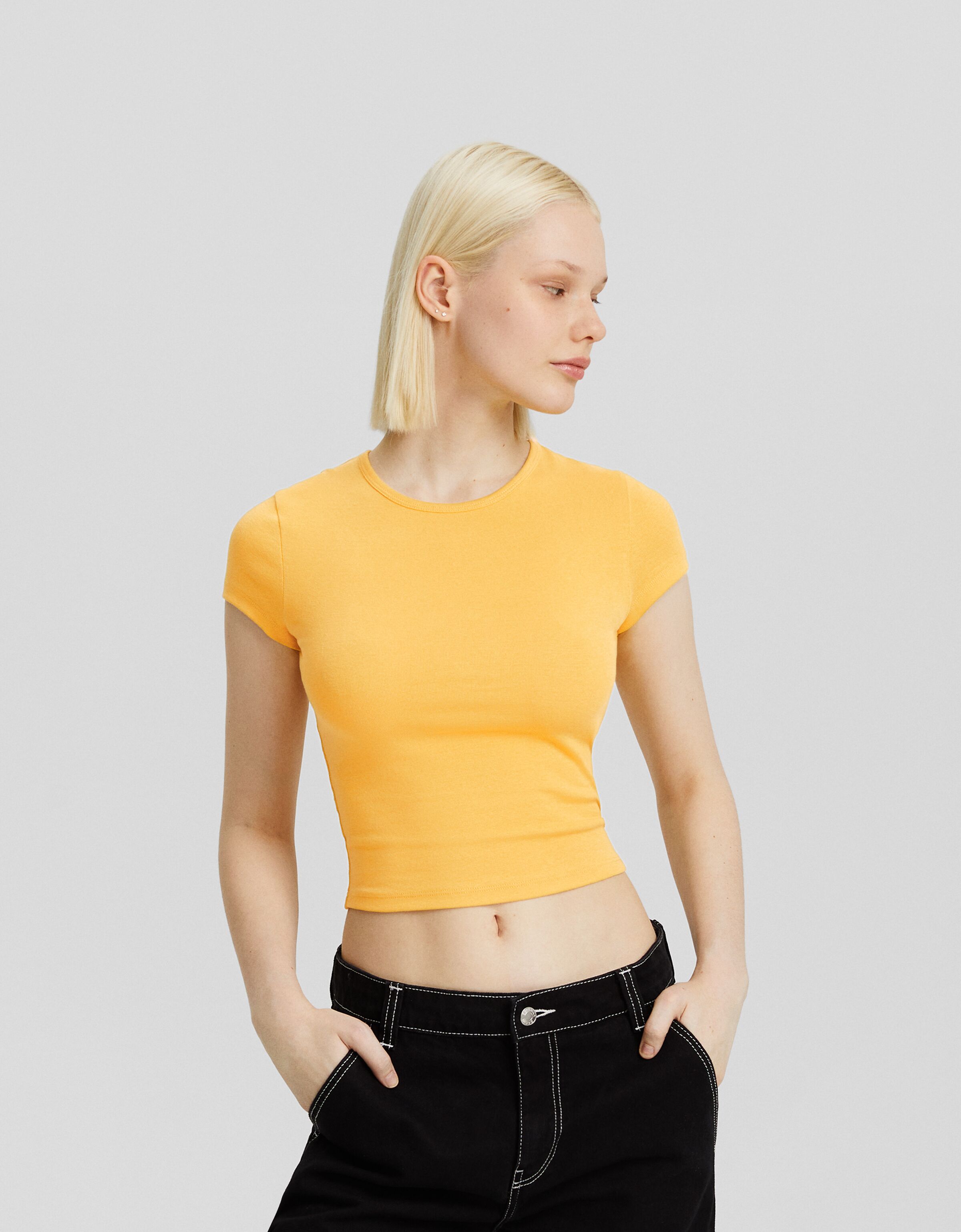 Camiseta manga corta cuello redondo