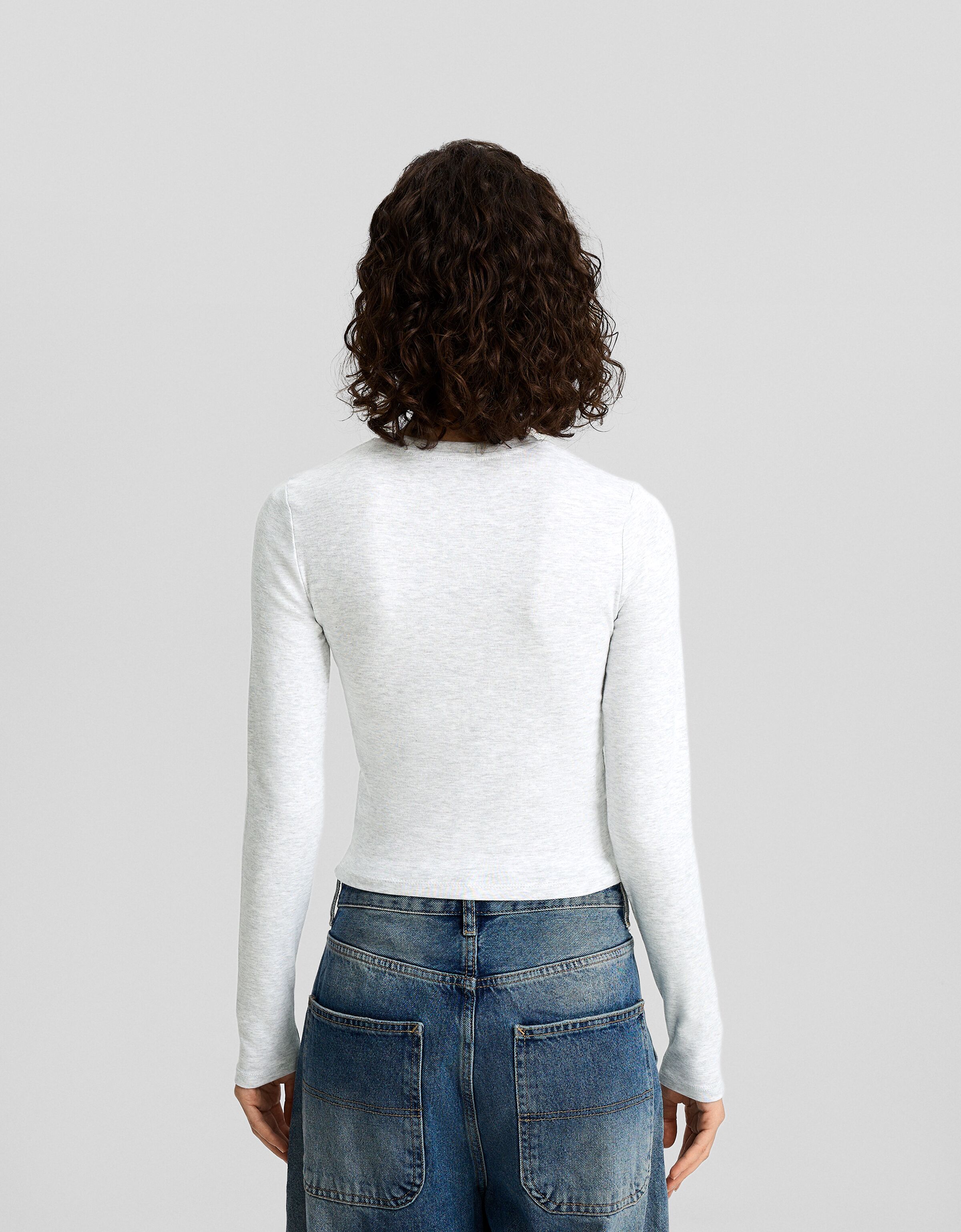 Camiseta manga larga cuello redondo