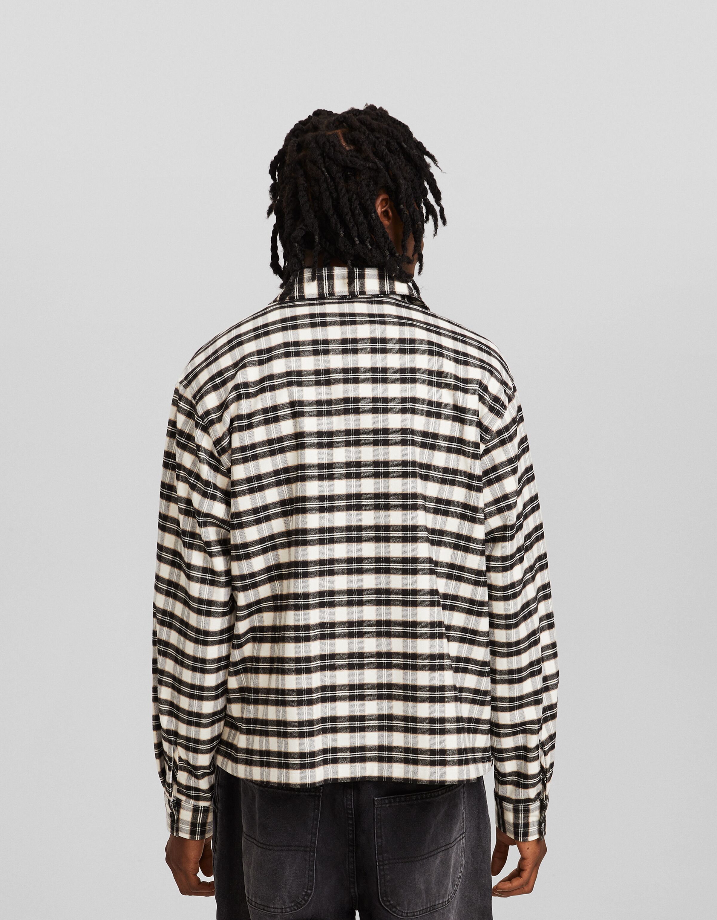 Camisa manga larga cropped cuadros cremallera