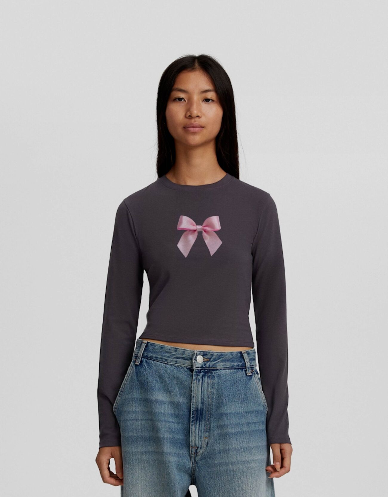 Camiseta Trending Now manga larga print