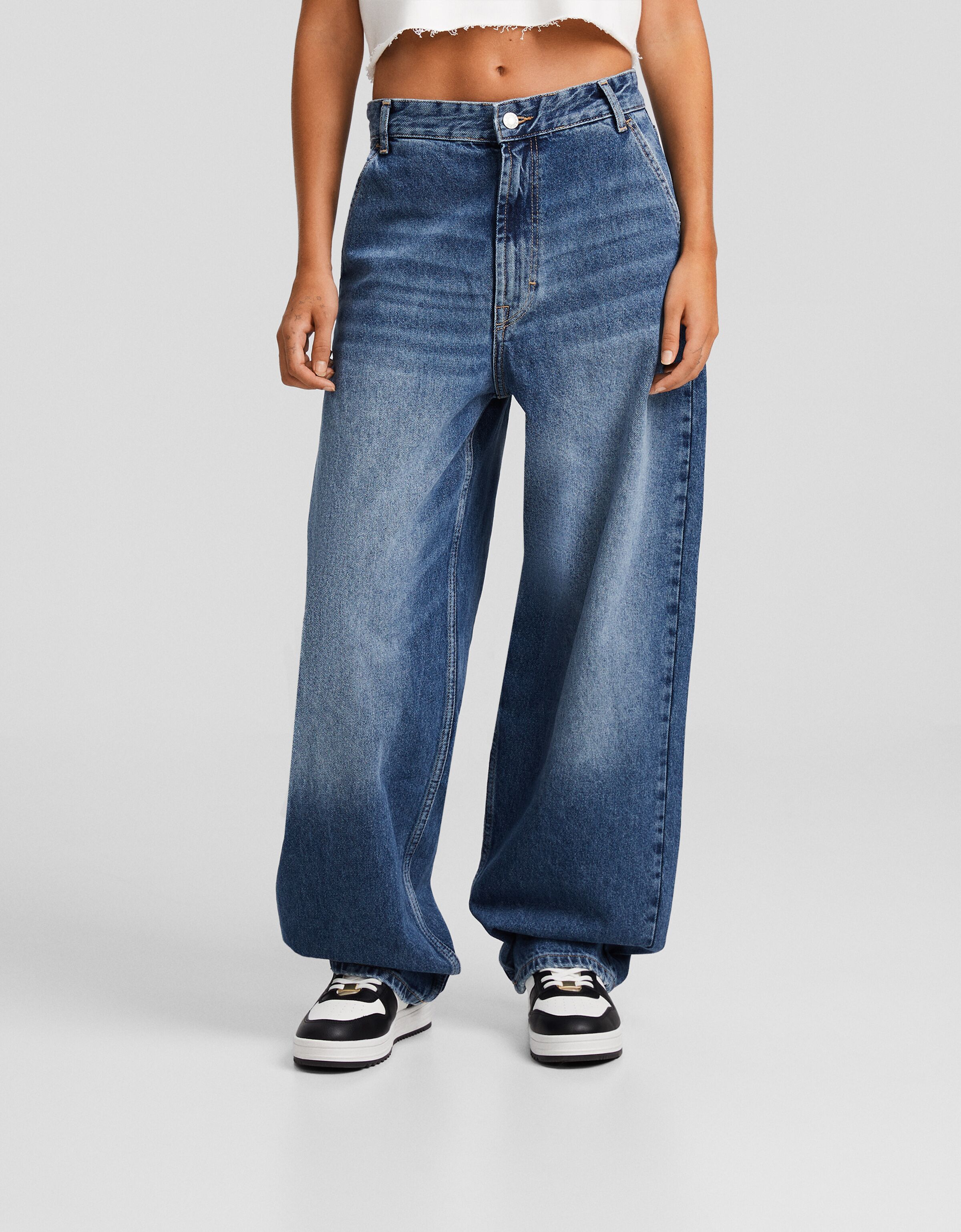 Jeans skater fit efecto lavado