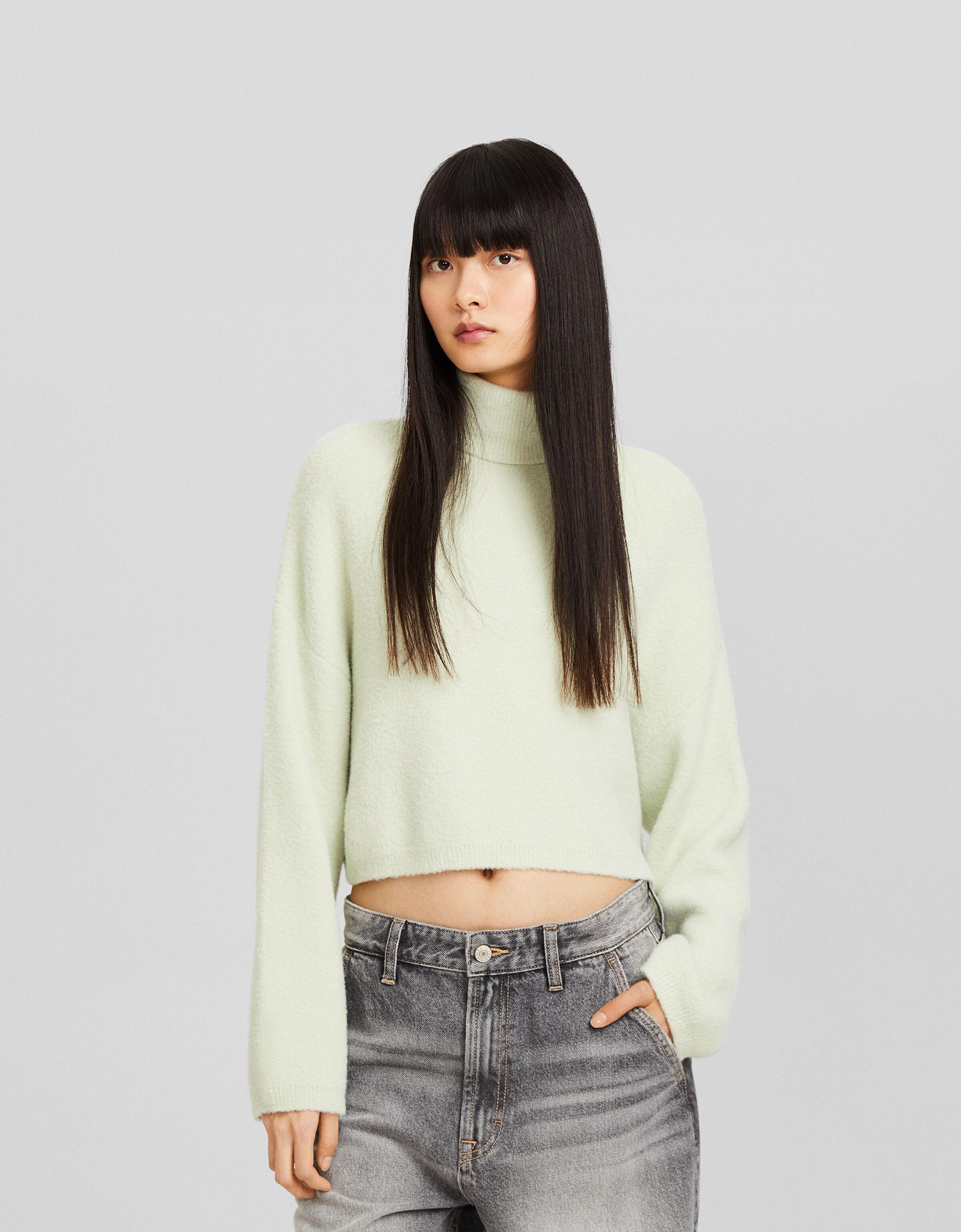 Jersey cropped cuello subido