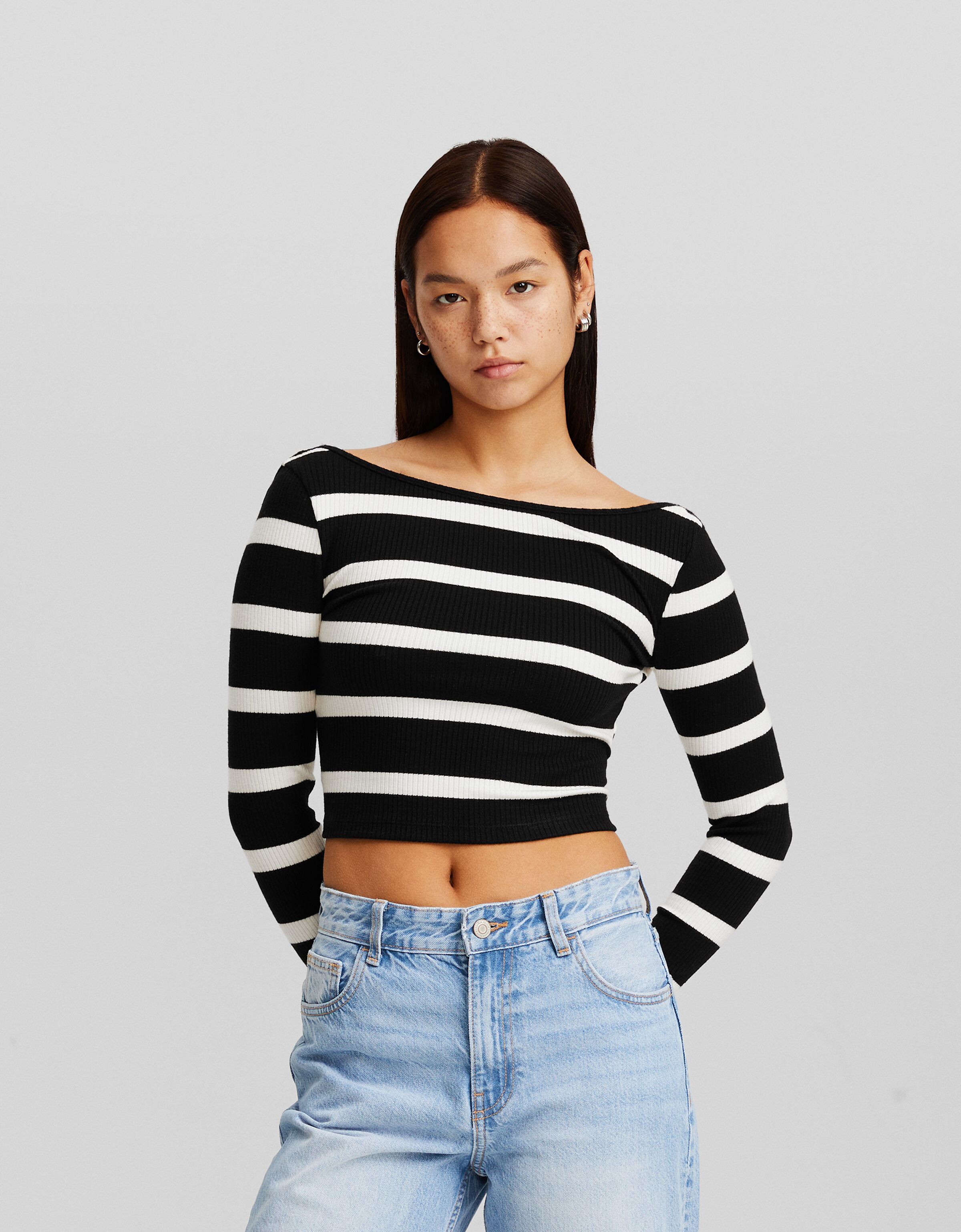 Camiseta manga larga punto espalda descubierta rayas