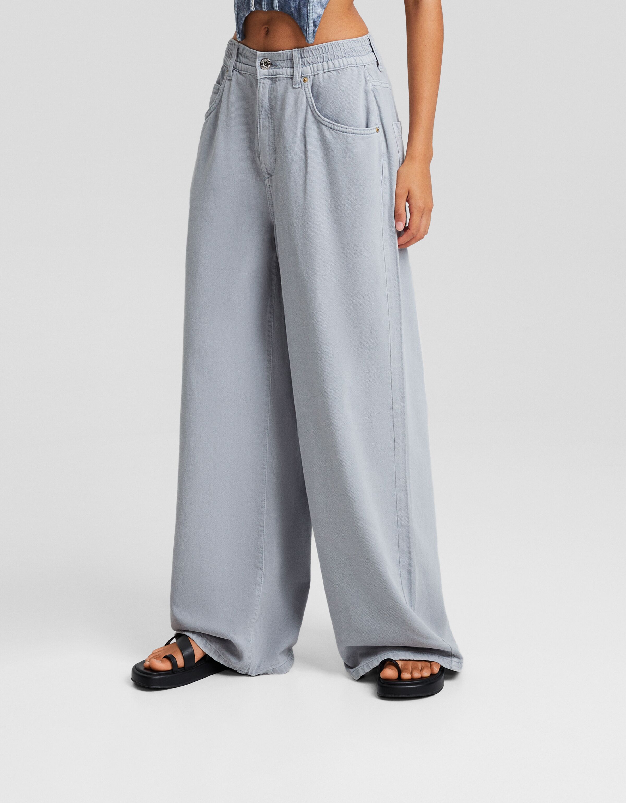 Pantalón sarga wide leg relaxed fit