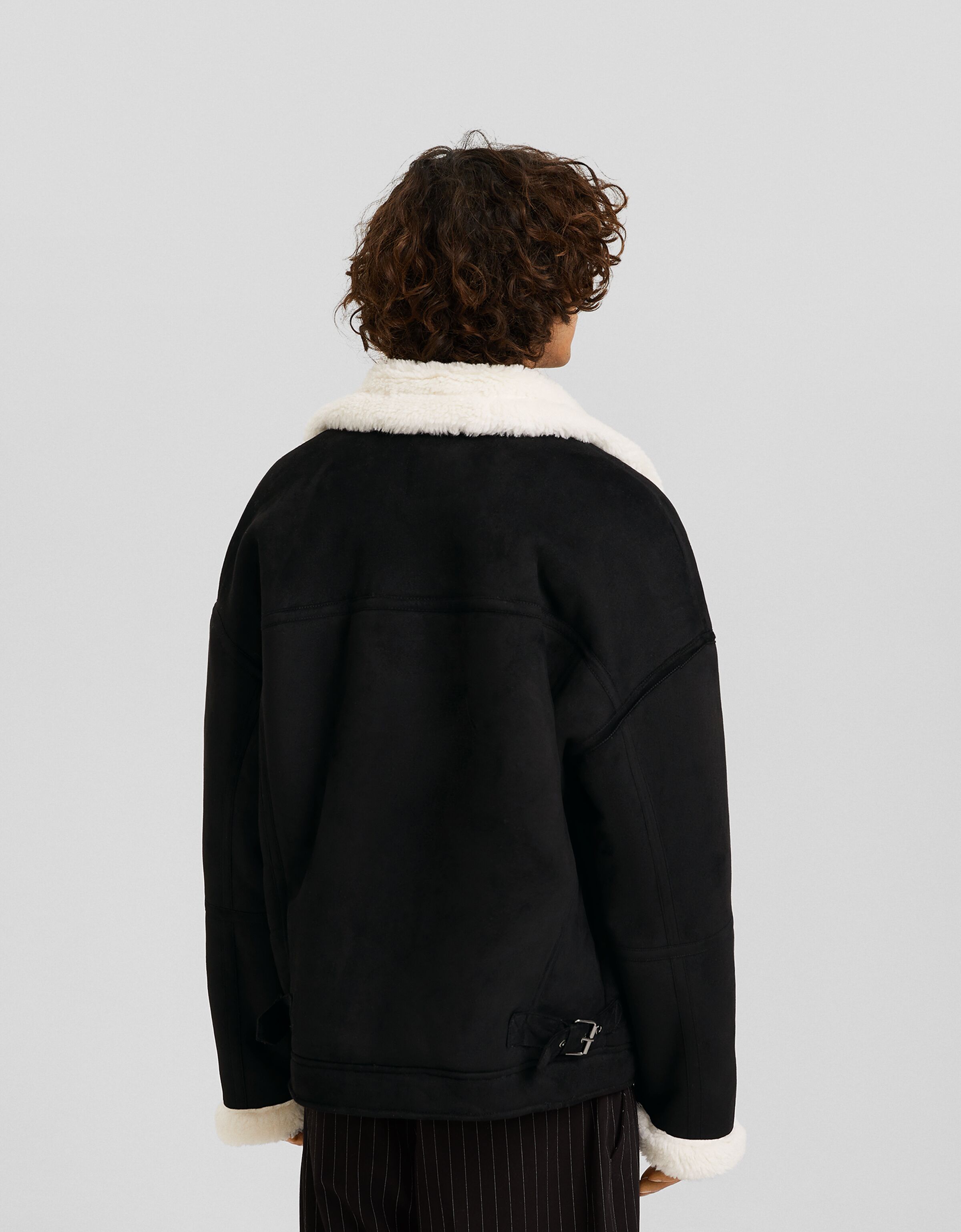 Cazadora doble faz efecto ante