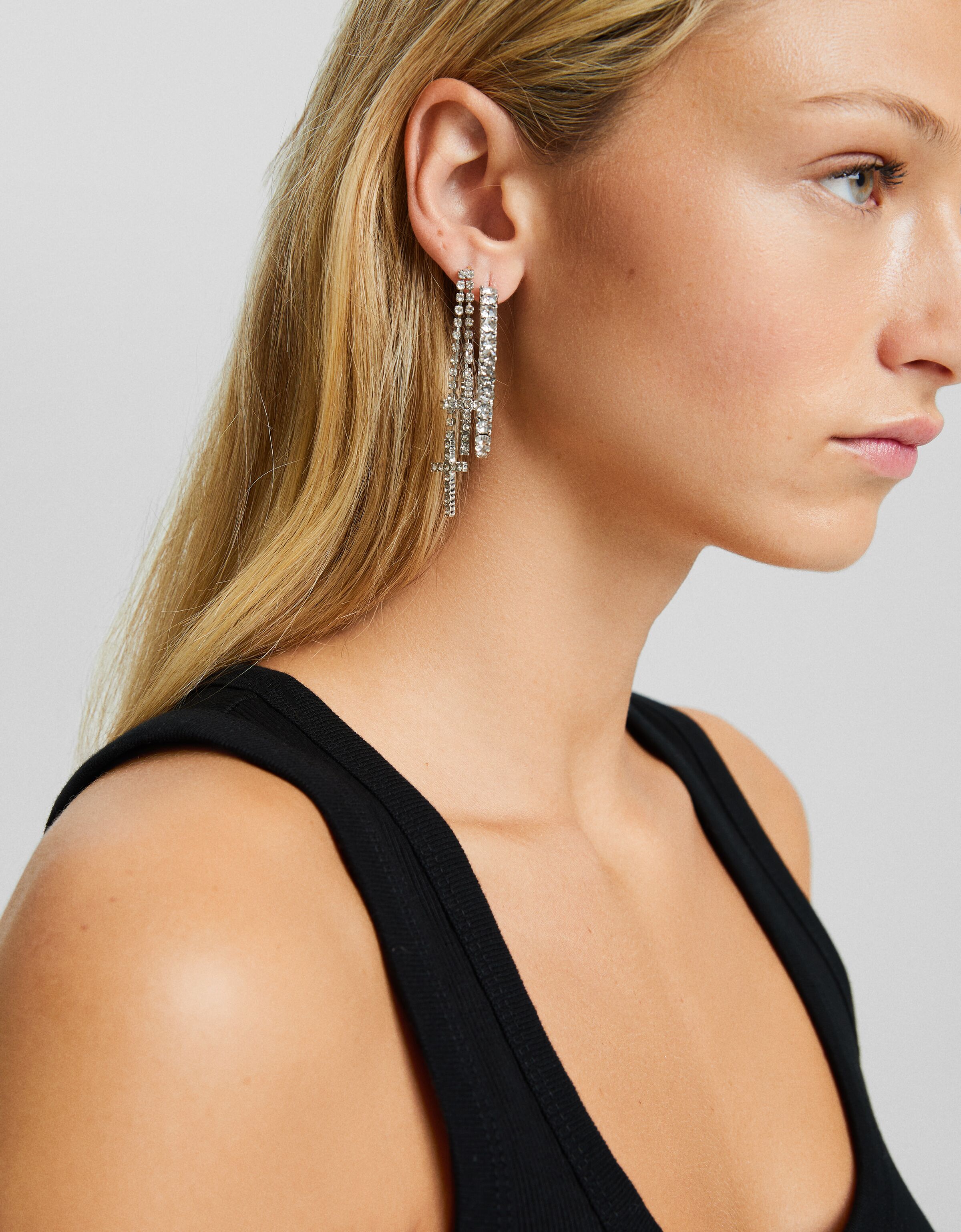 Set 6 pendientes aros pedrería cruz