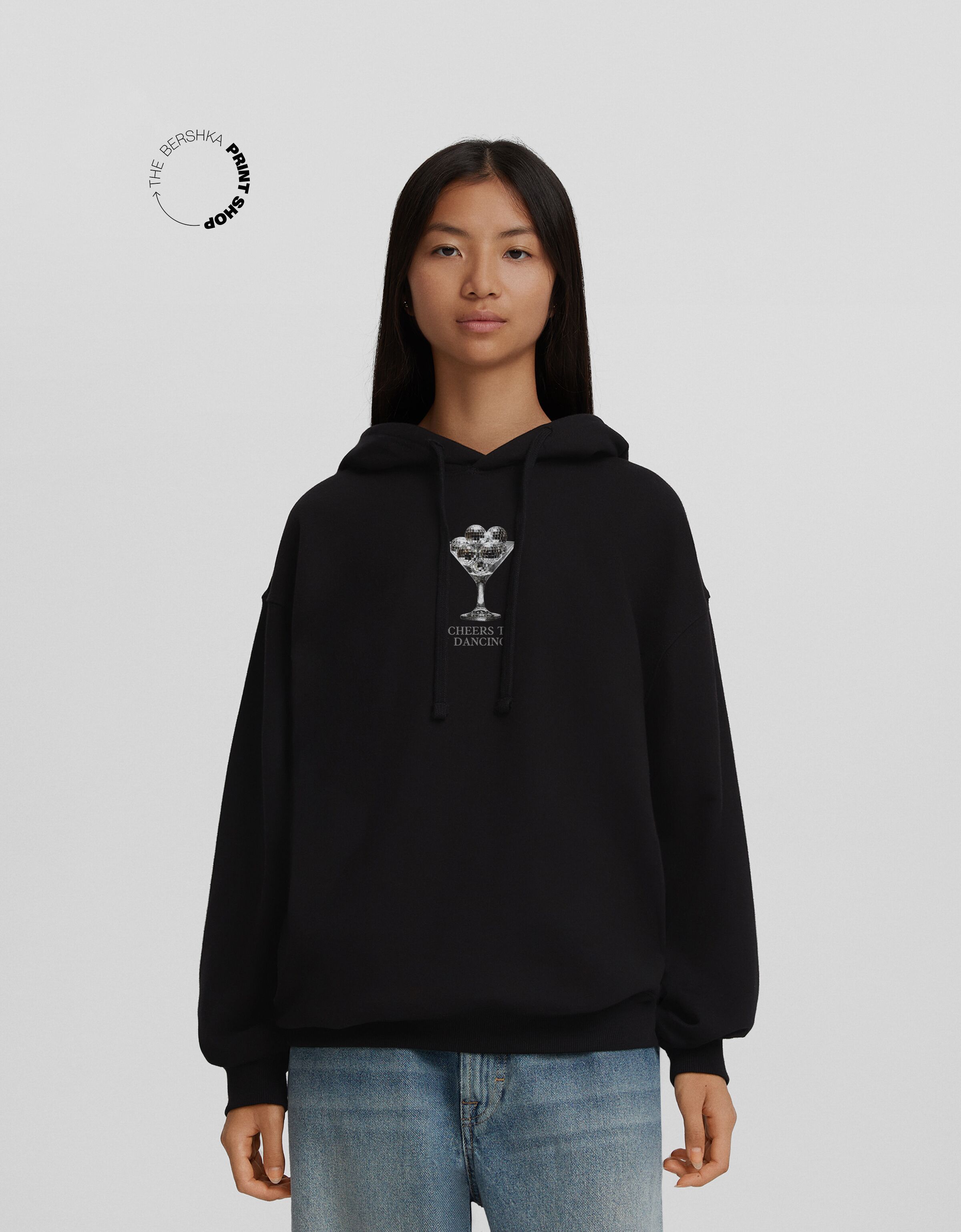 Sudadera Trending Now capucha oversize print