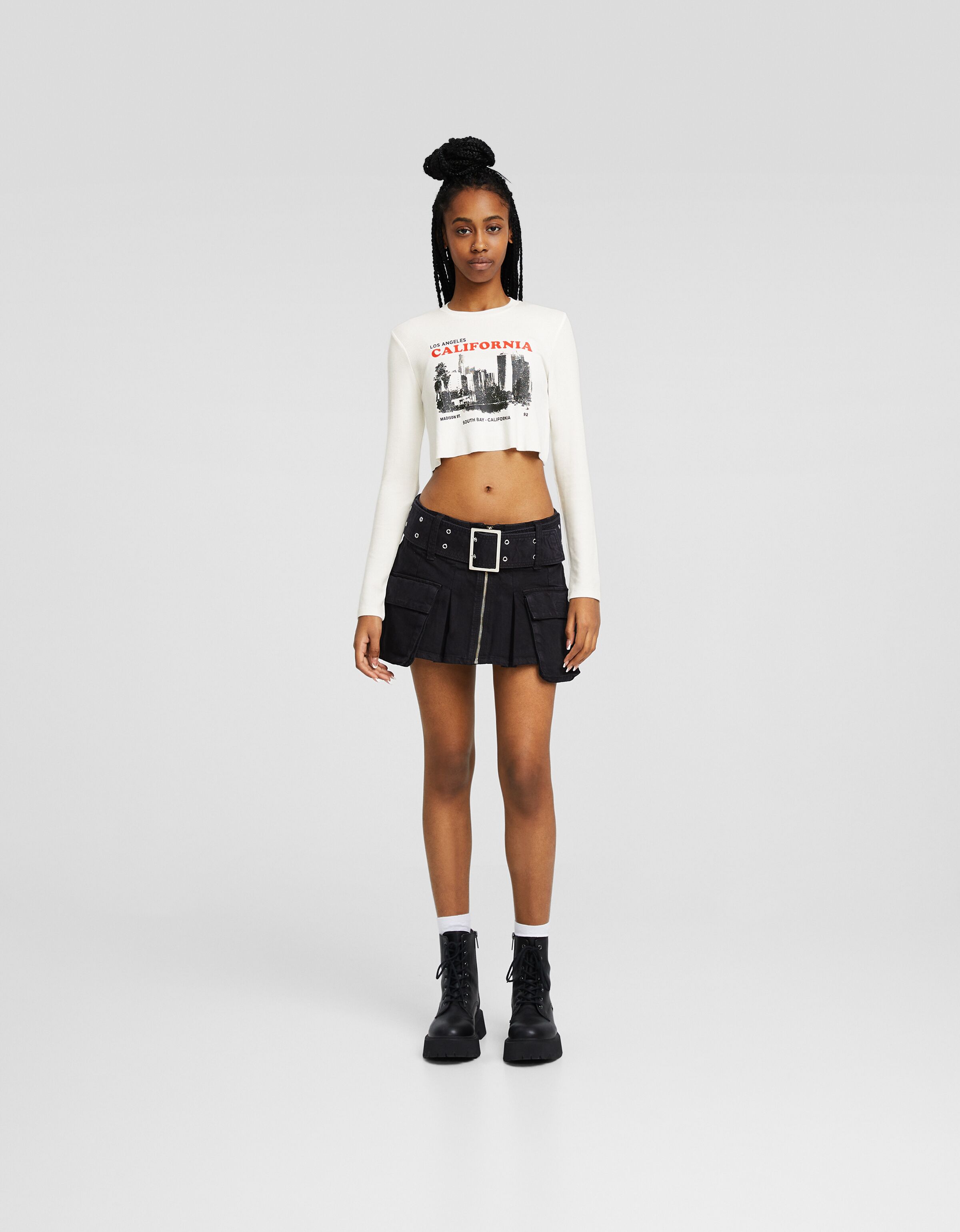 Botines planos acordonados