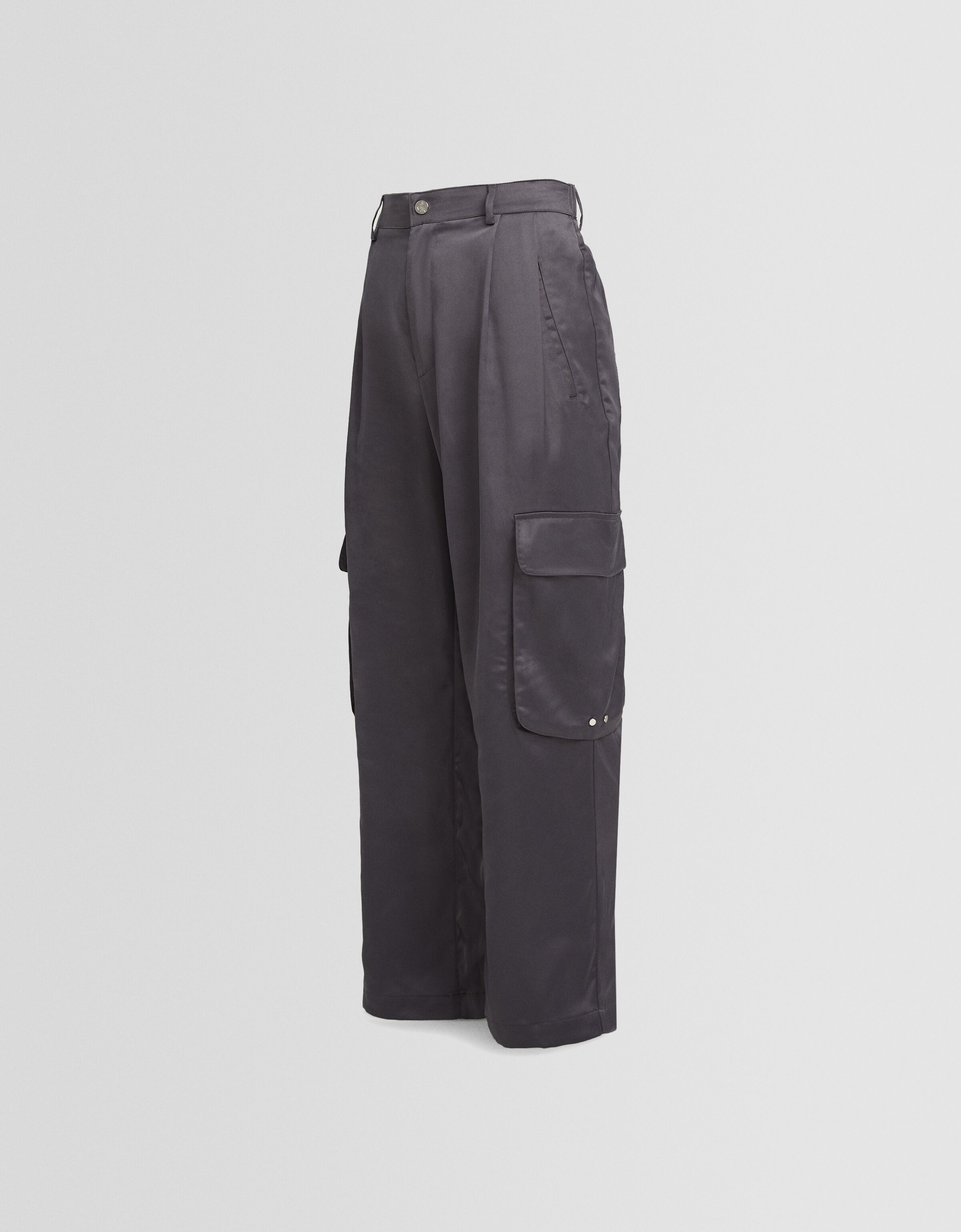 Pantalón Generation Bershka wide leg satinado